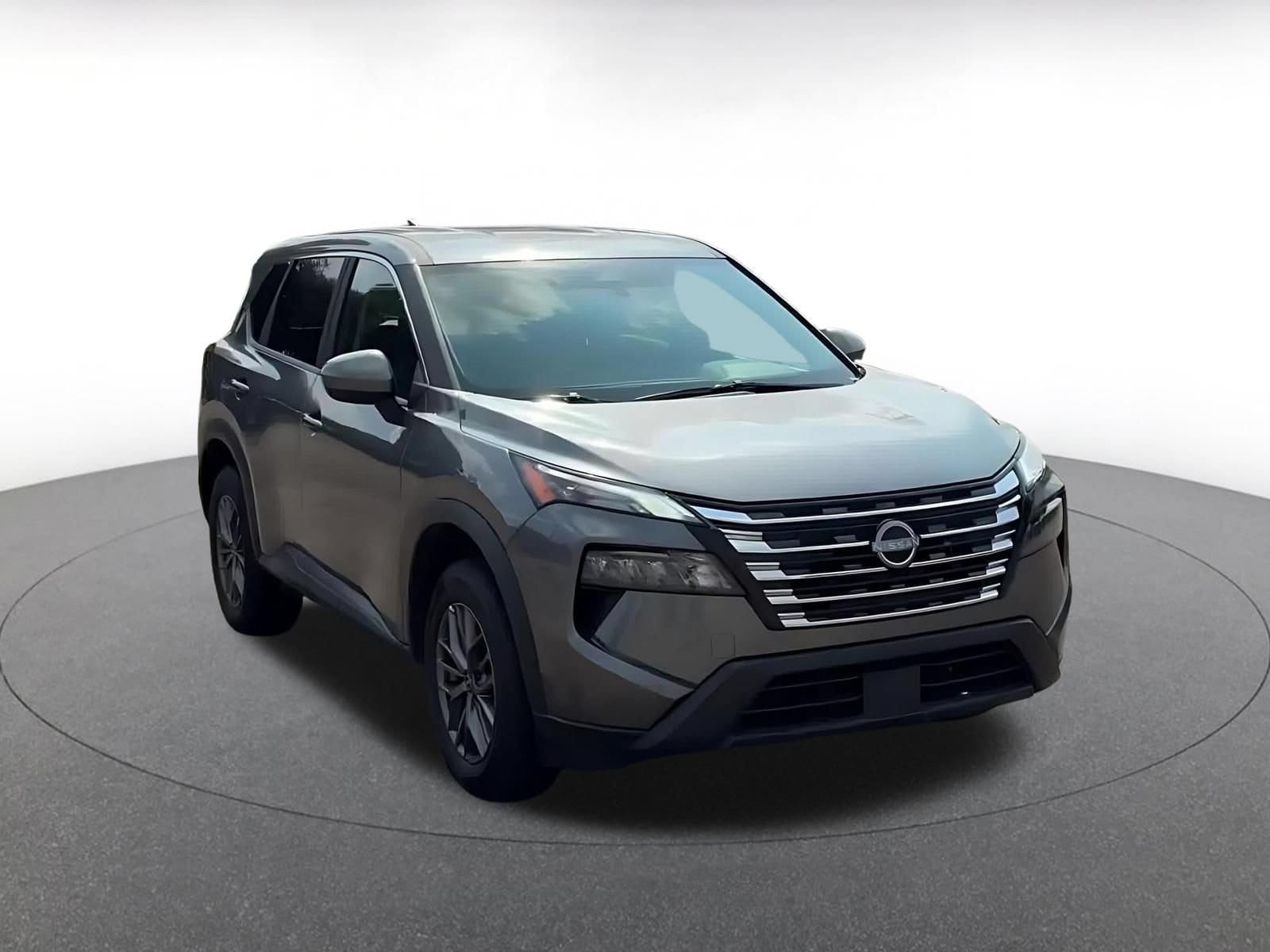 Thumbnail: 2026 Nissan Rogue - 3