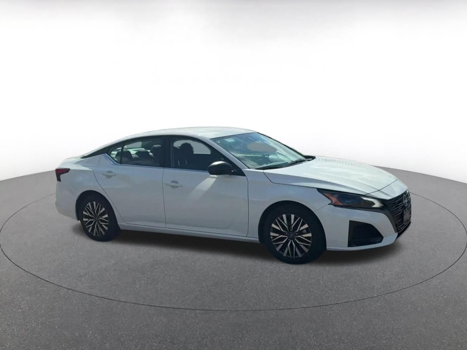 Thumbnail: 2026 Nissan Altima - 2
