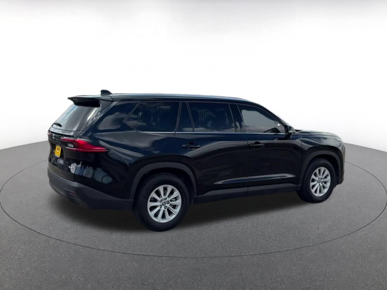 Thumbnail: 2024 Toyota Grand Highlander - 15