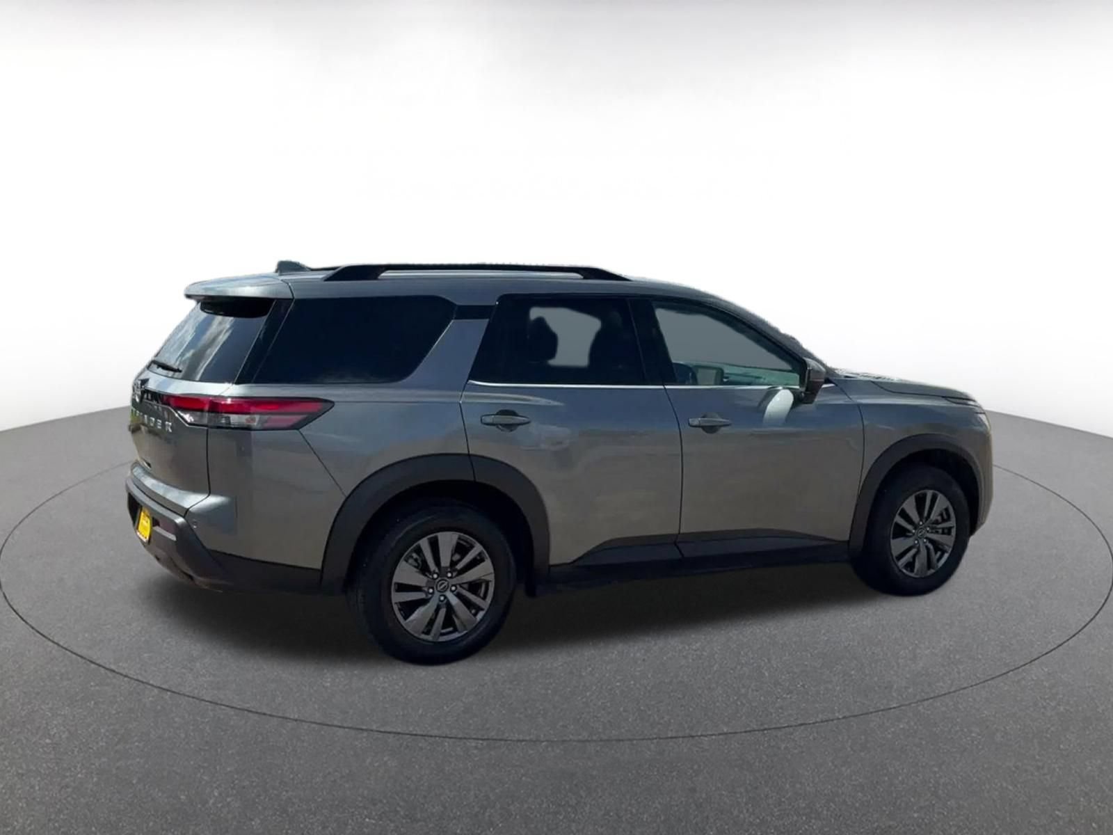 Thumbnail: 2025 Nissan Pathfinder - 15