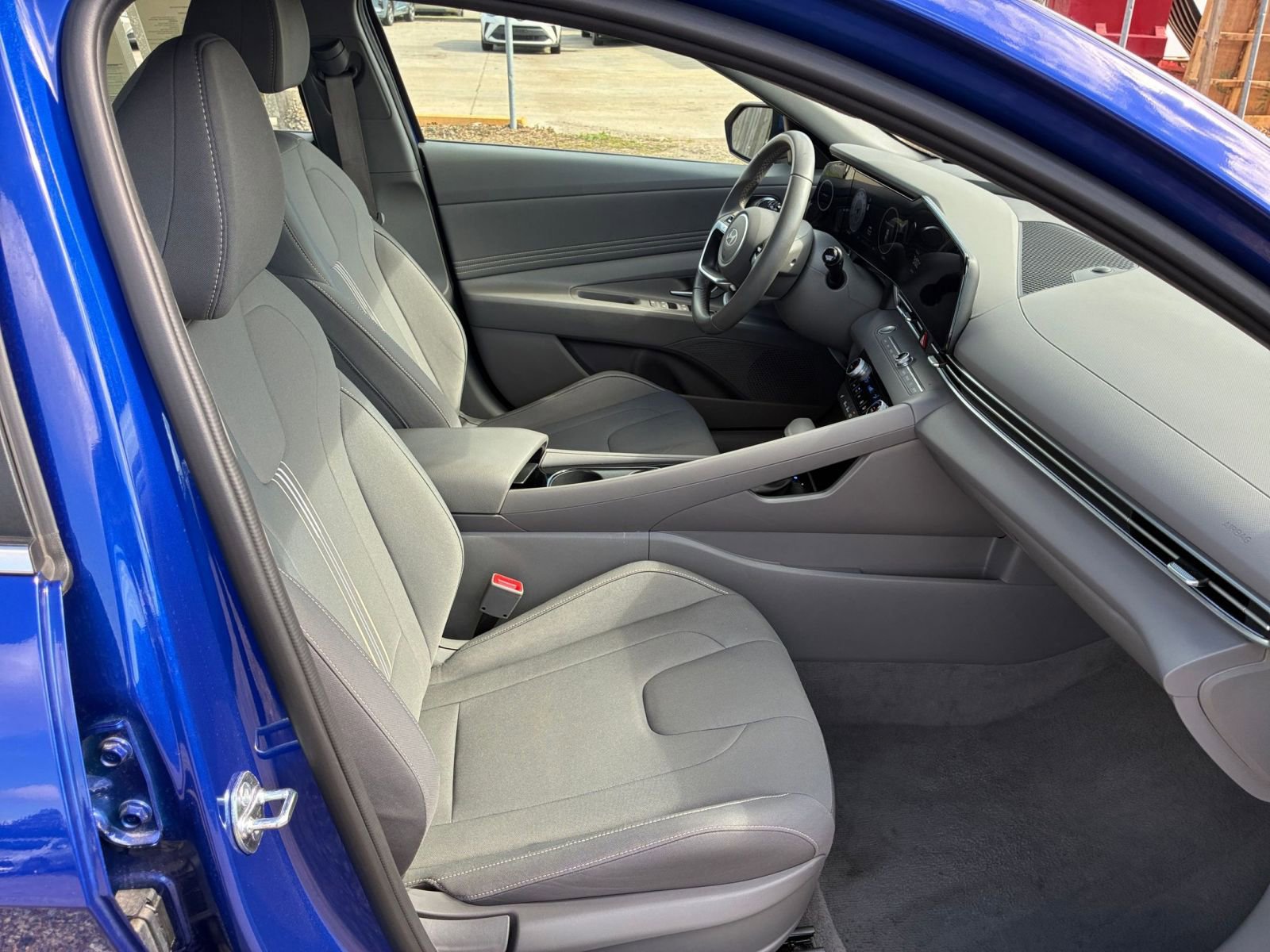 Thumbnail: 2025 Hyundai Elantra - 34