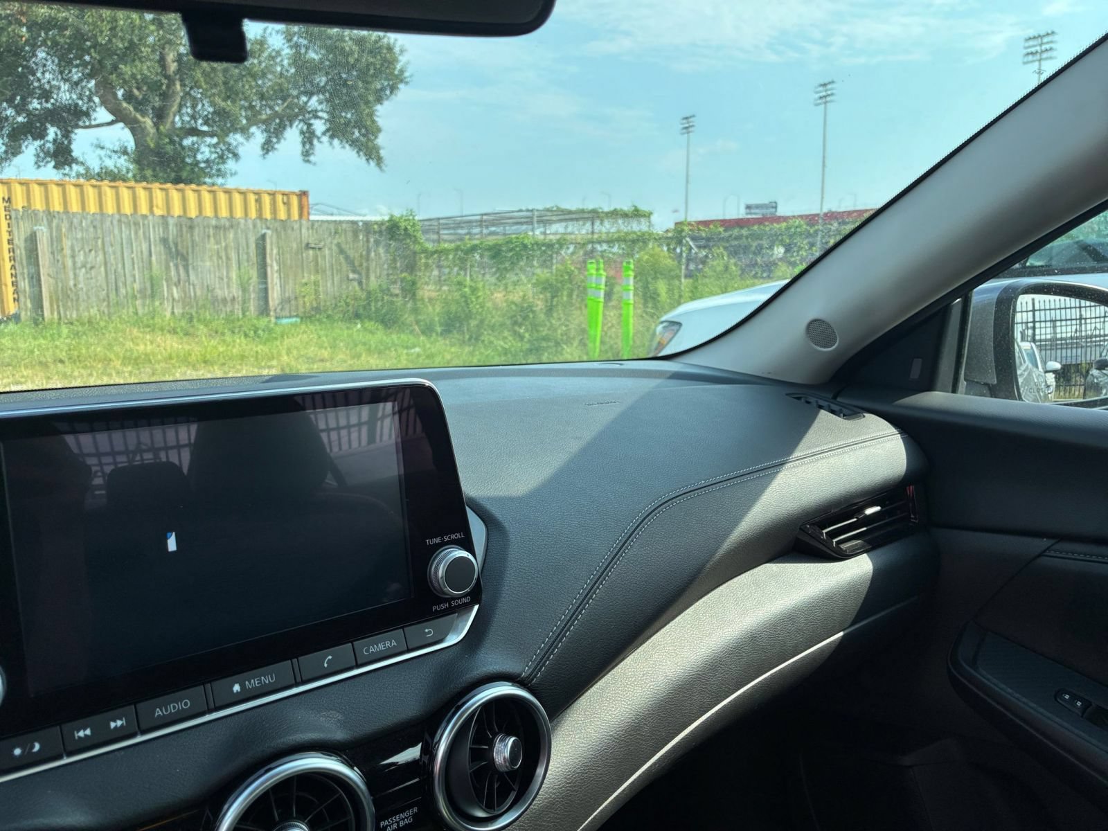 Thumbnail: 2025 Nissan Sentra - 33
