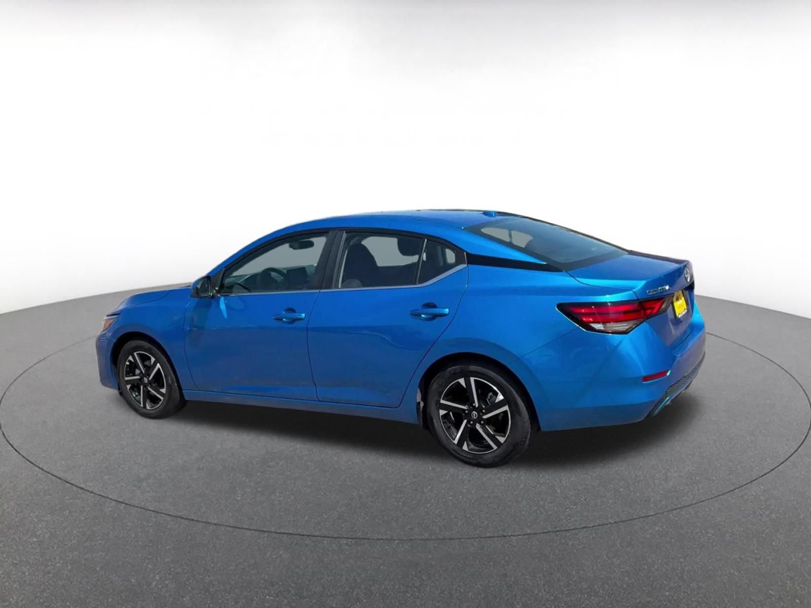 Thumbnail: 2025 Nissan Sentra - 8