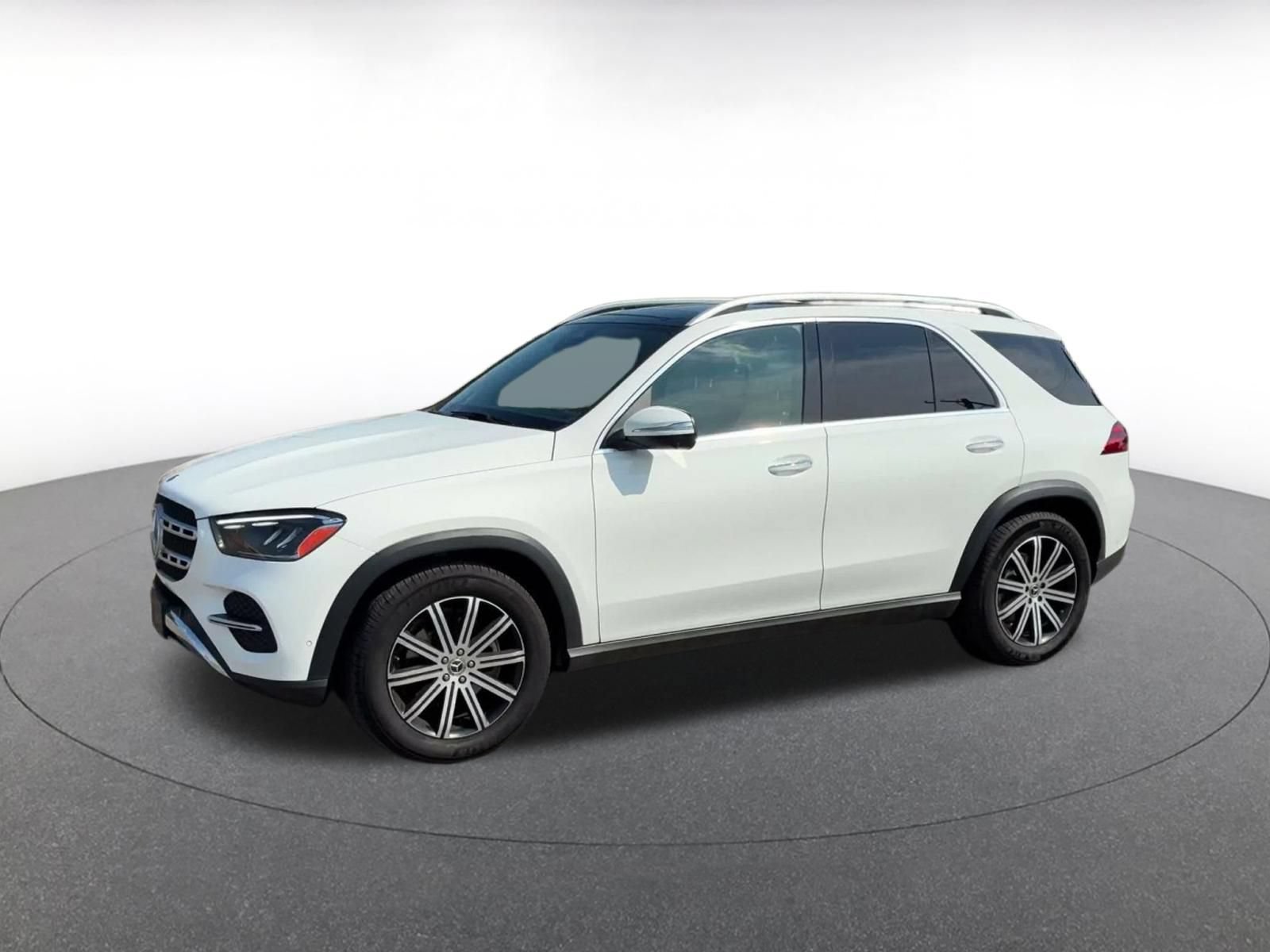 Thumbnail: 2026 Mercedes-Benz GLE - 7
