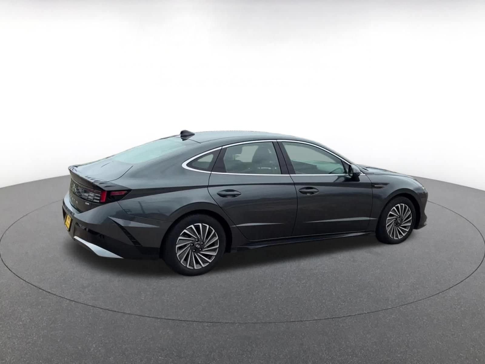 Thumbnail: 2025 Hyundai Sonata - 11