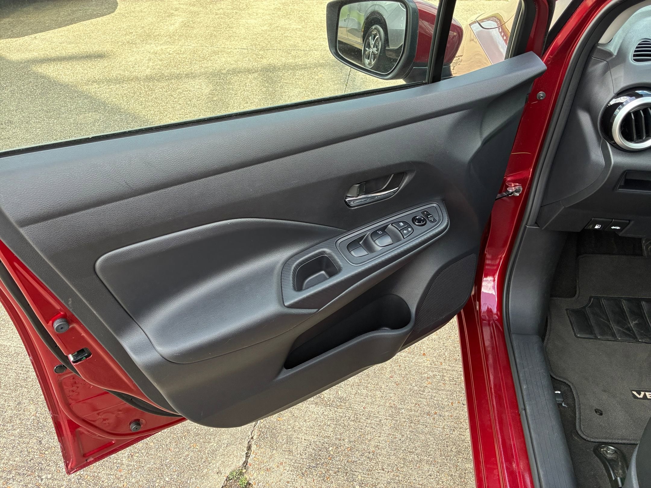 Thumbnail: 2025 Nissan Versa - 15