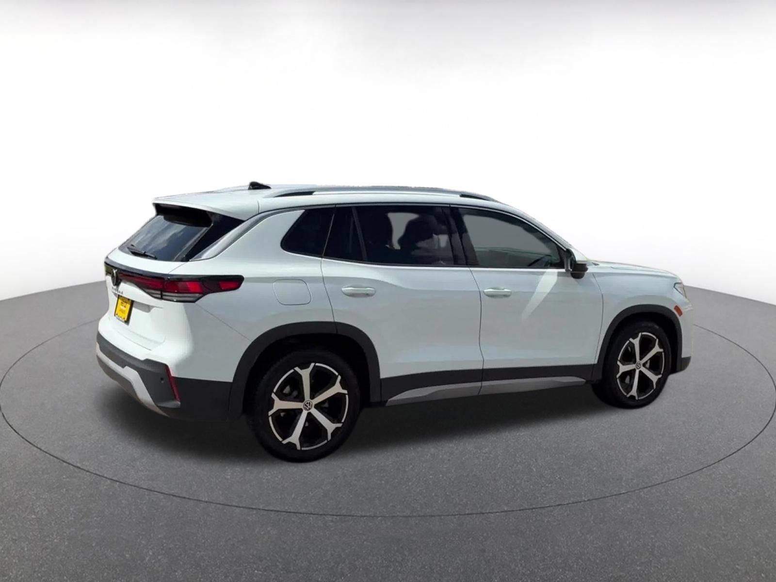 Thumbnail: 2026 Volkswagen Tiguan - 15