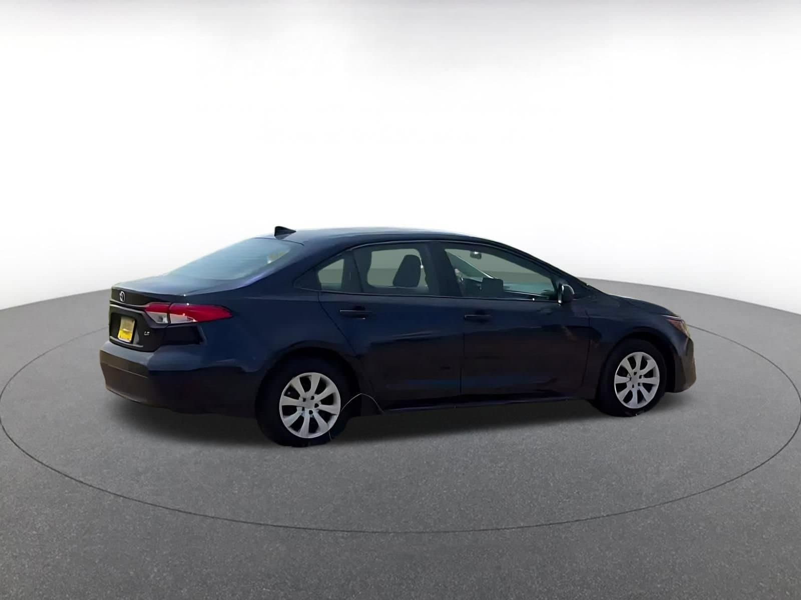 Thumbnail: 2025 Toyota Corolla - 14