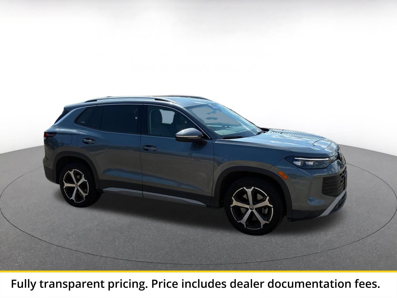 Thumbnail: 2026 Volkswagen Tiguan - 1