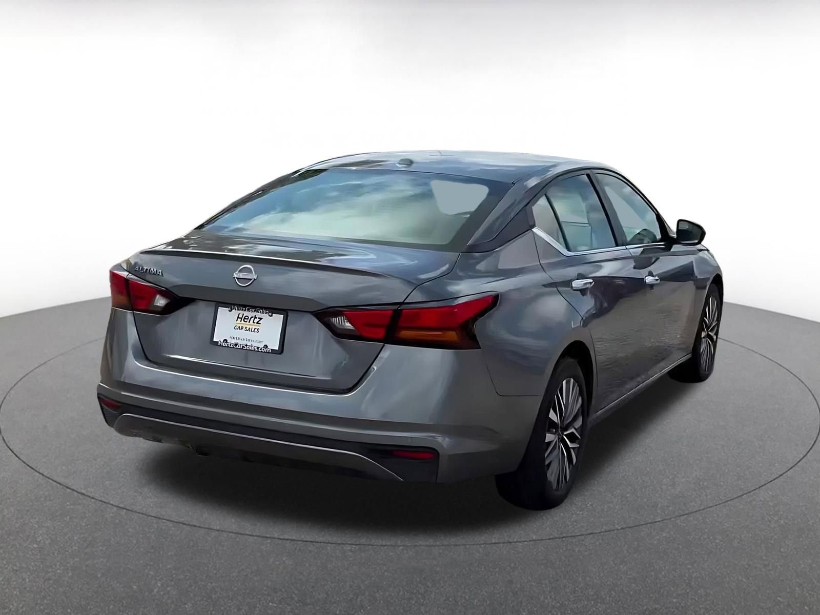 Thumbnail: 2025 Nissan Altima - 14