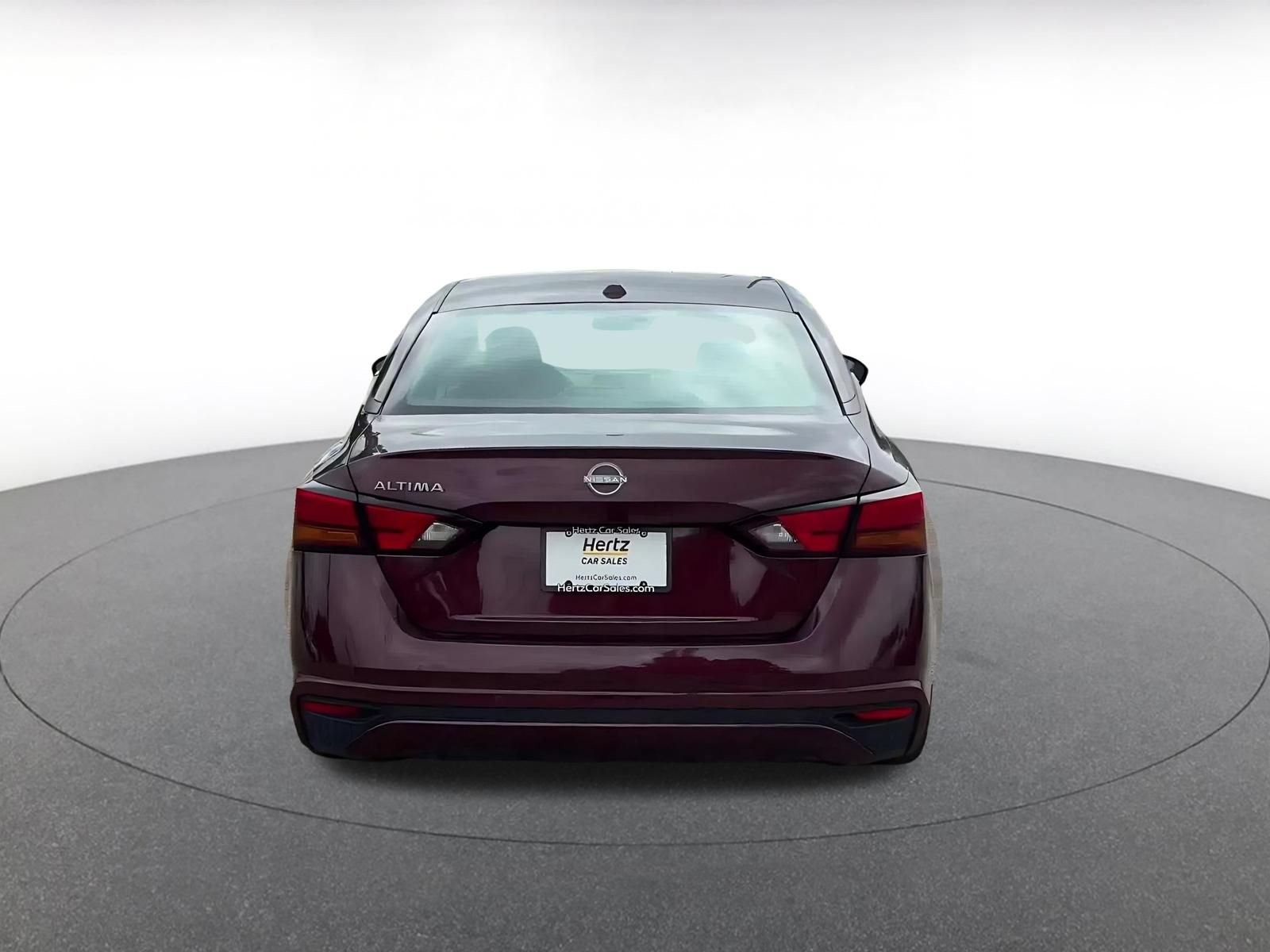 Thumbnail: 2025 Nissan Altima - 10