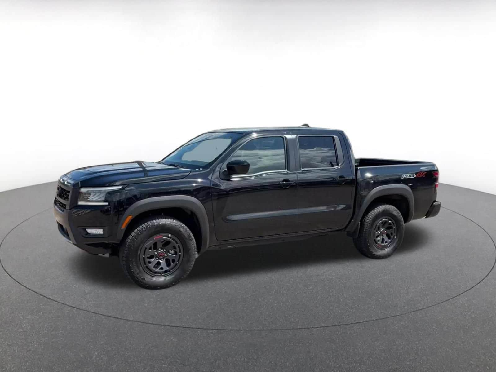 Thumbnail: 2026 Nissan Frontier - 8
