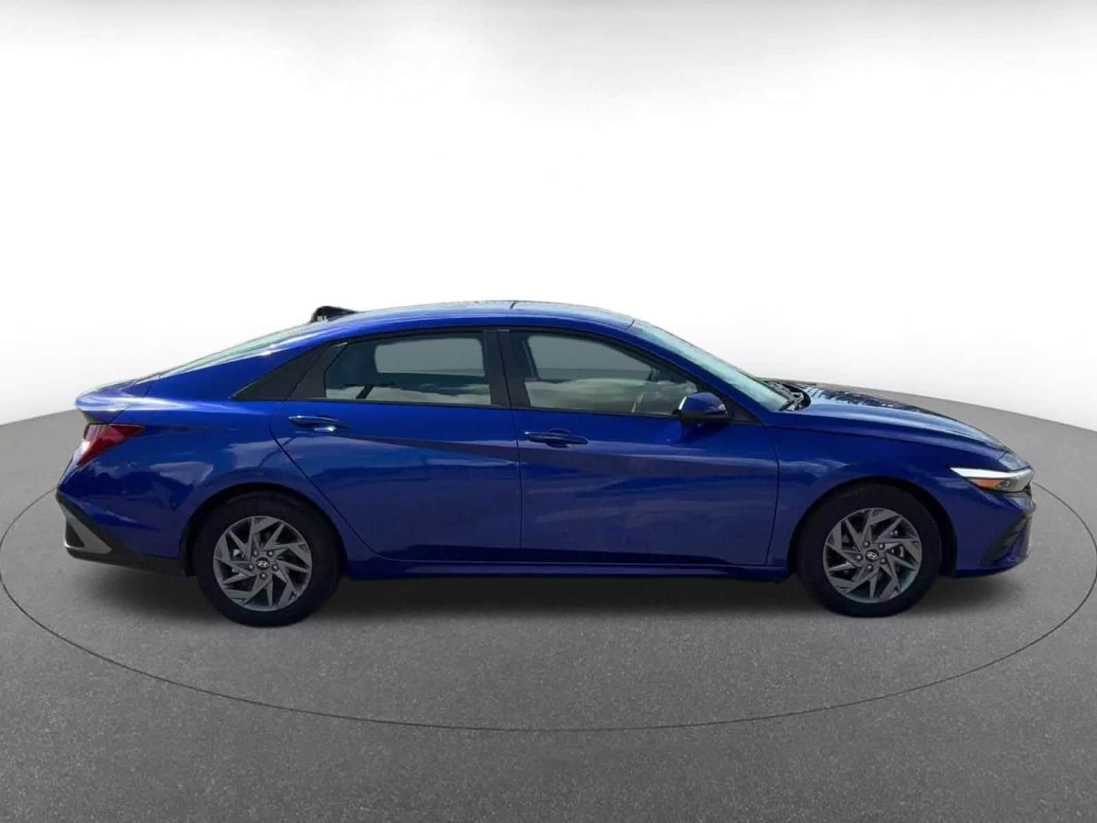 Thumbnail: 2026 Hyundai Elantra - 15