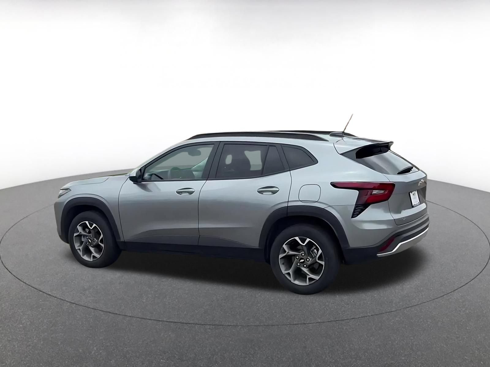 Thumbnail: 2025 Chevrolet Trax - 10