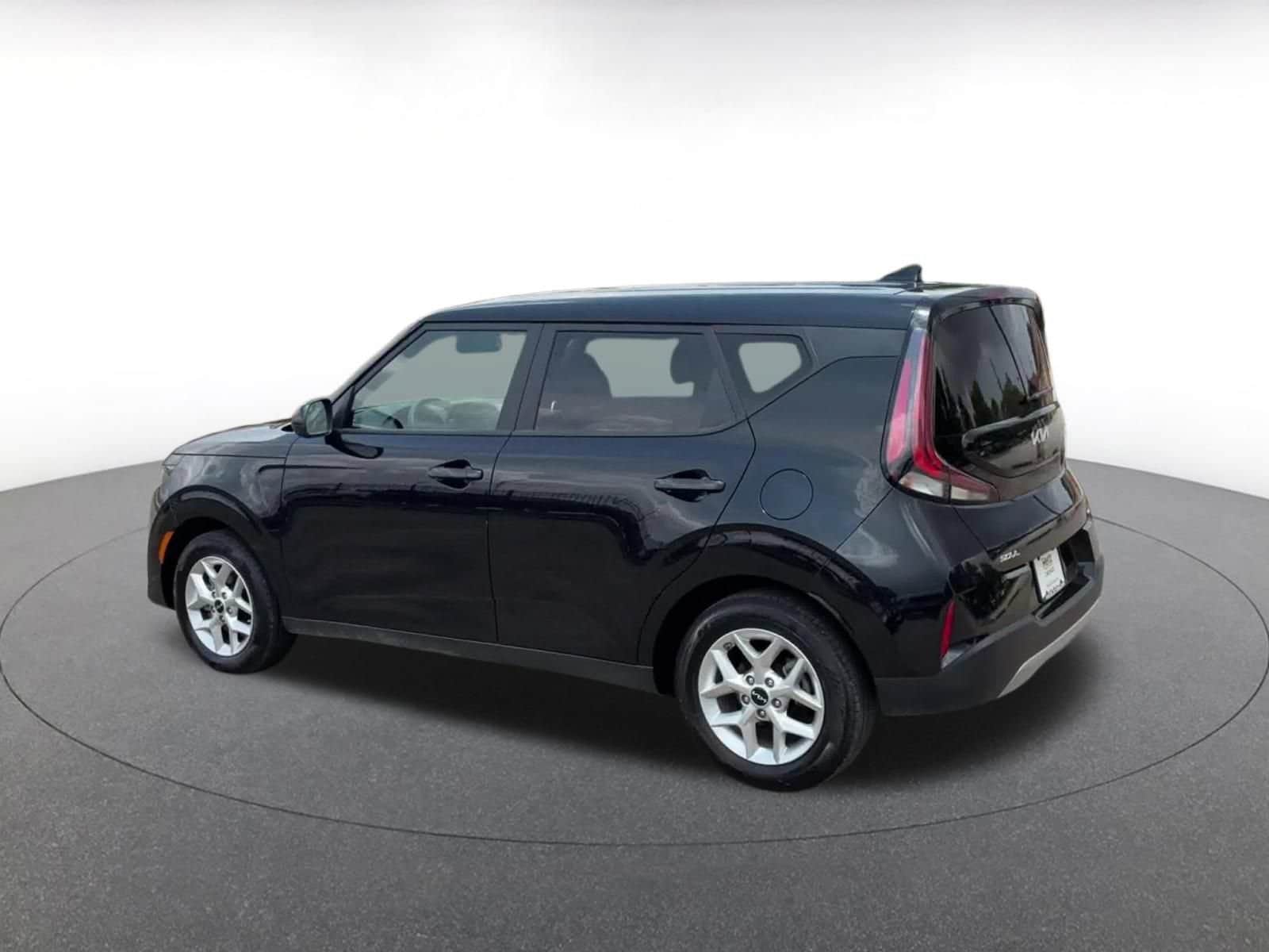Thumbnail: 2025 Kia Soul - 10