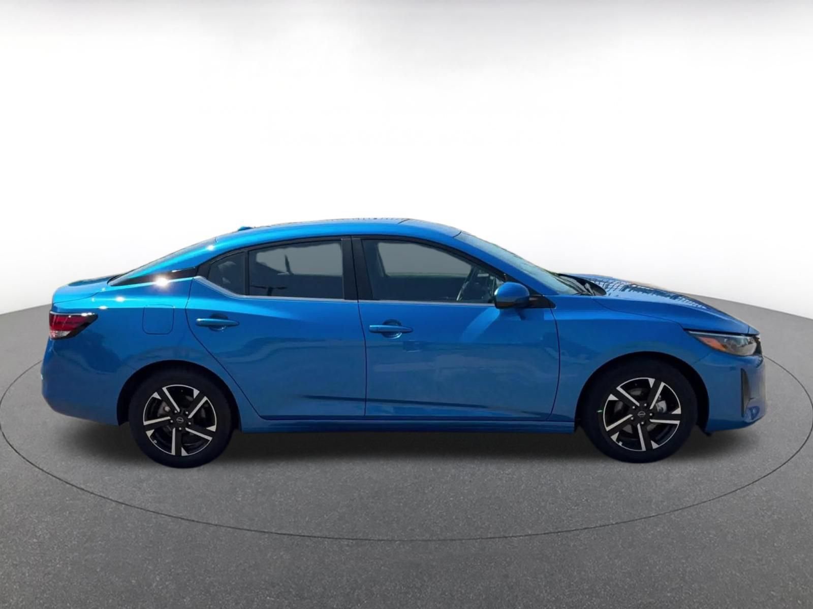 Thumbnail: 2025 Nissan Sentra - 13
