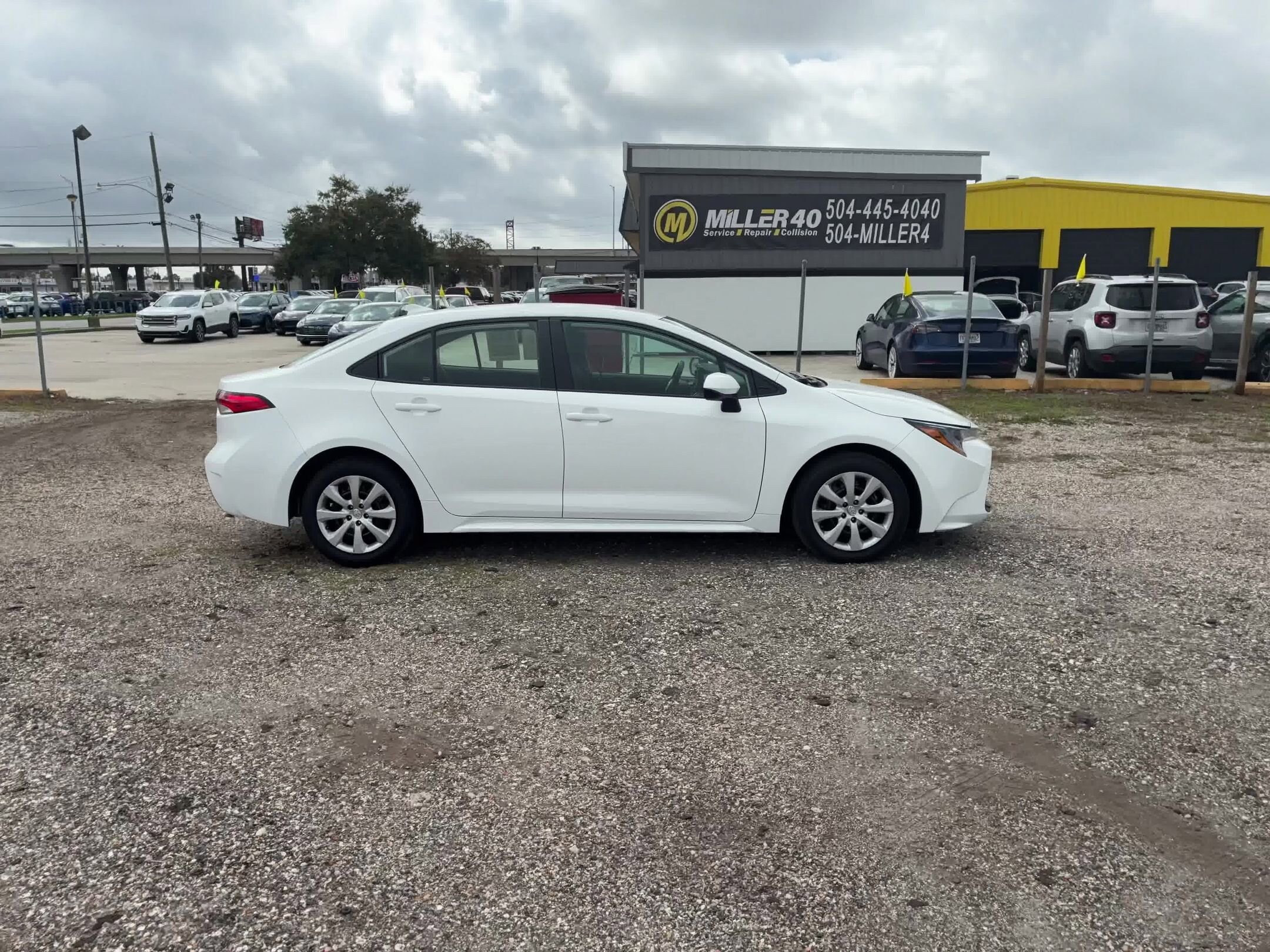 Thumbnail: 2025 Toyota Corolla - 4