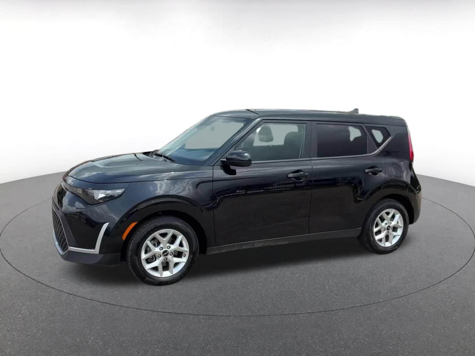 Thumbnail: 2025 Kia Soul - 8