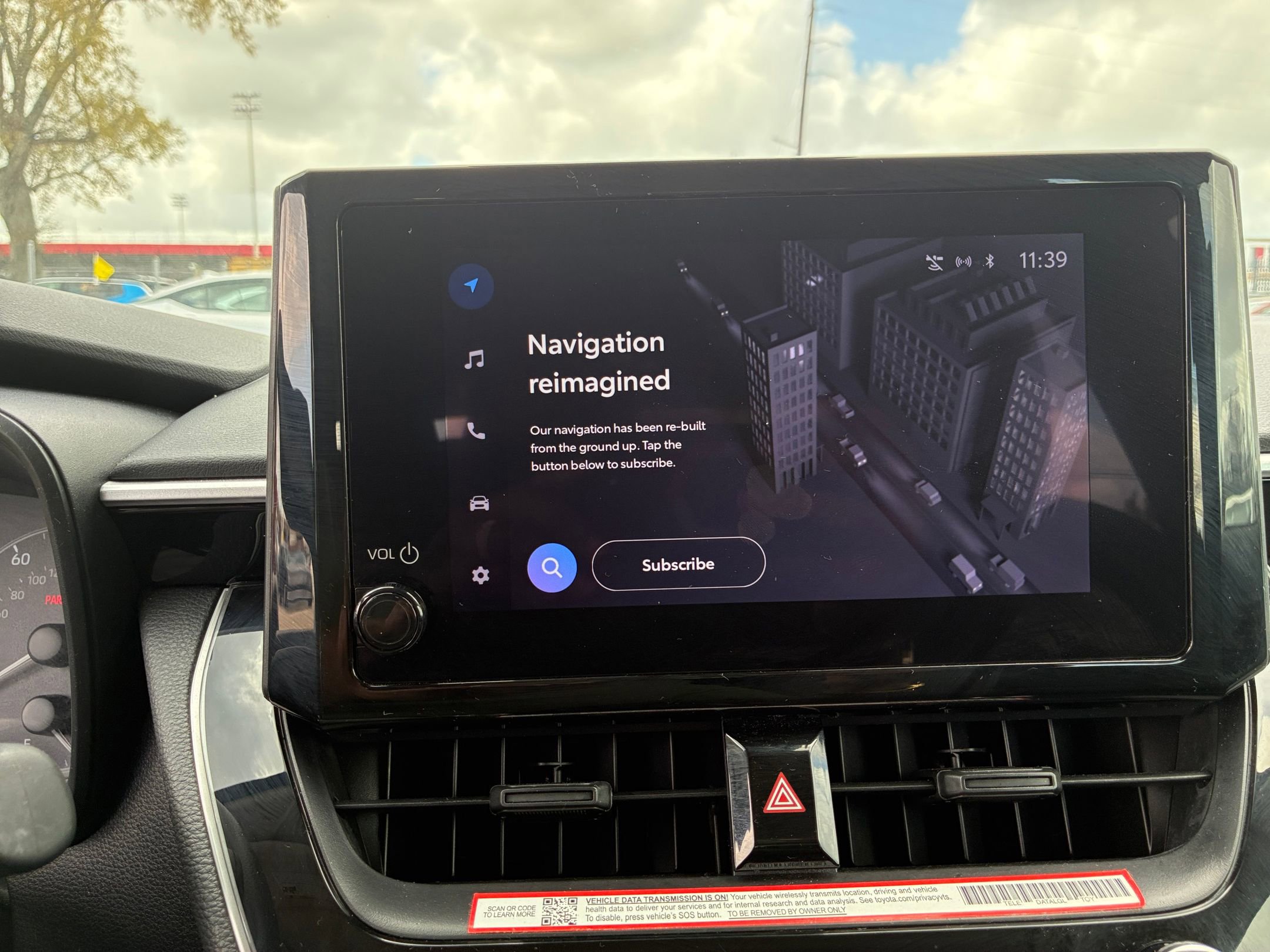 Thumbnail: 2025 Toyota Corolla - 16