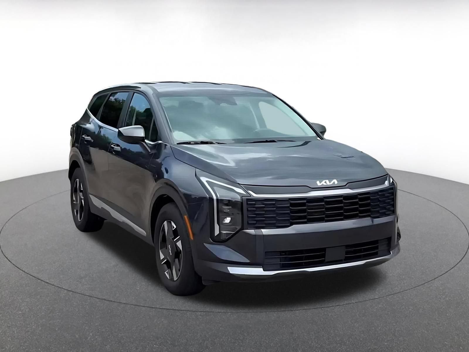 Thumbnail: 2026 Kia Sportage - 3