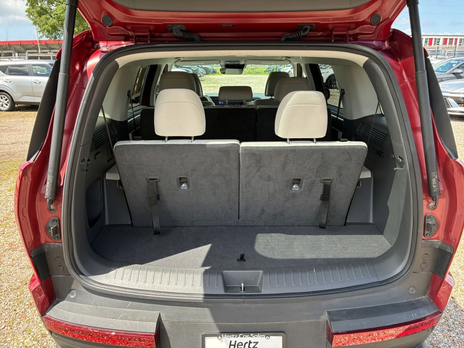 Thumbnail: 2025 Hyundai Santa Fe - 32