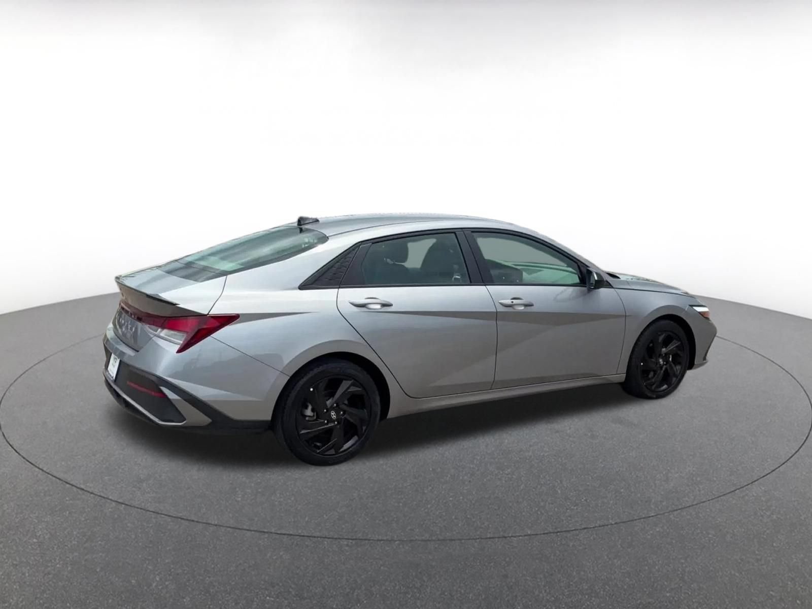 Thumbnail: 2026 Hyundai Elantra - 15