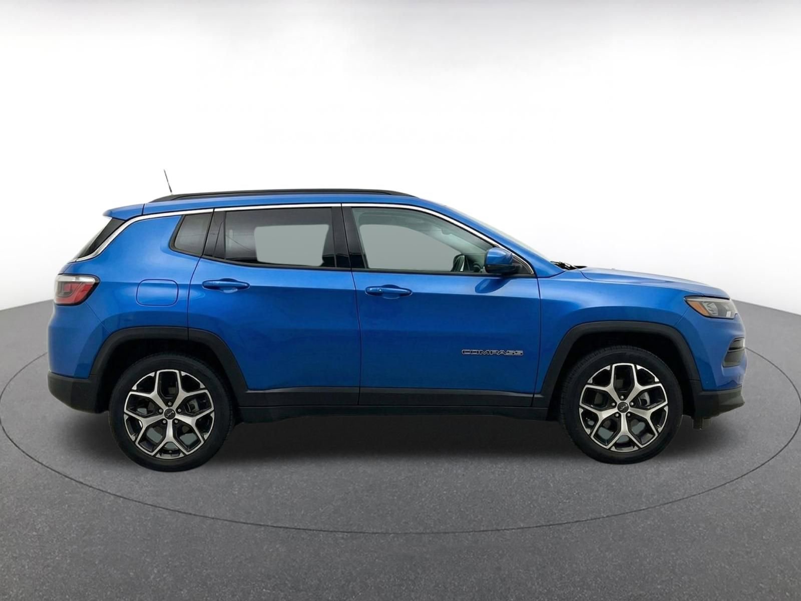 Thumbnail: 2025 Jeep Compass - 10
