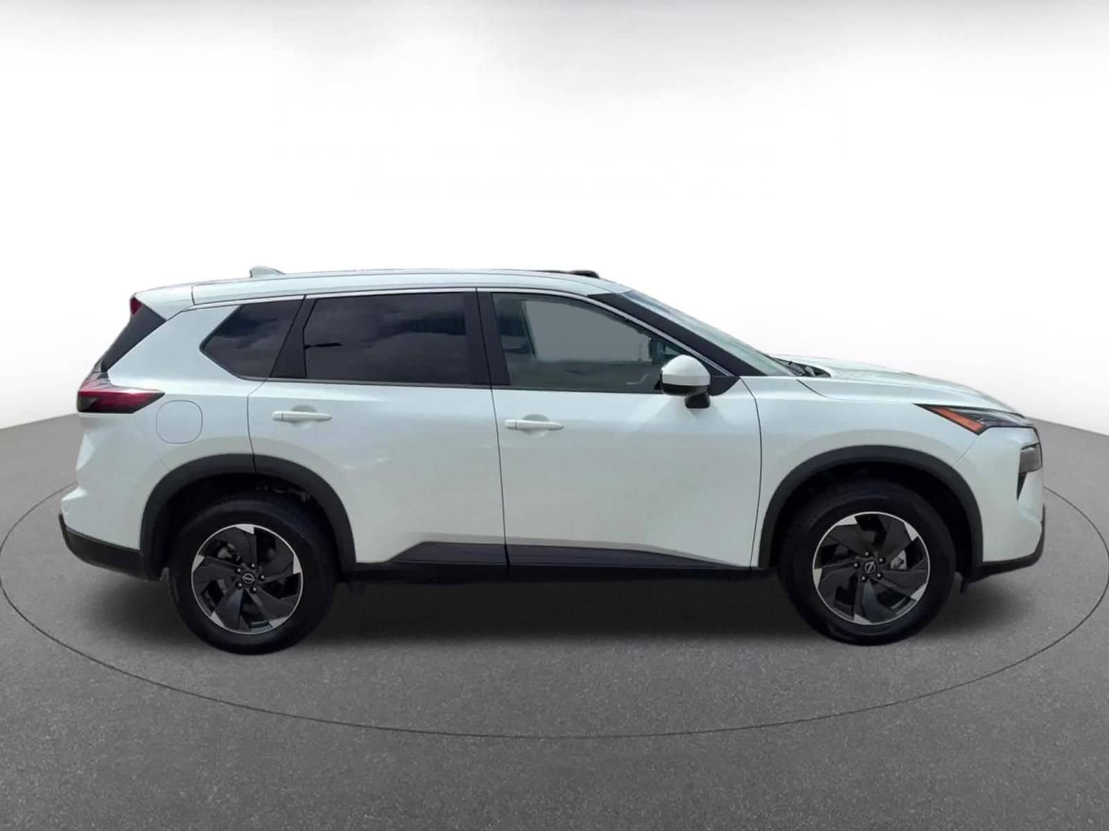 Thumbnail: 2025 Nissan Rogue - 16
