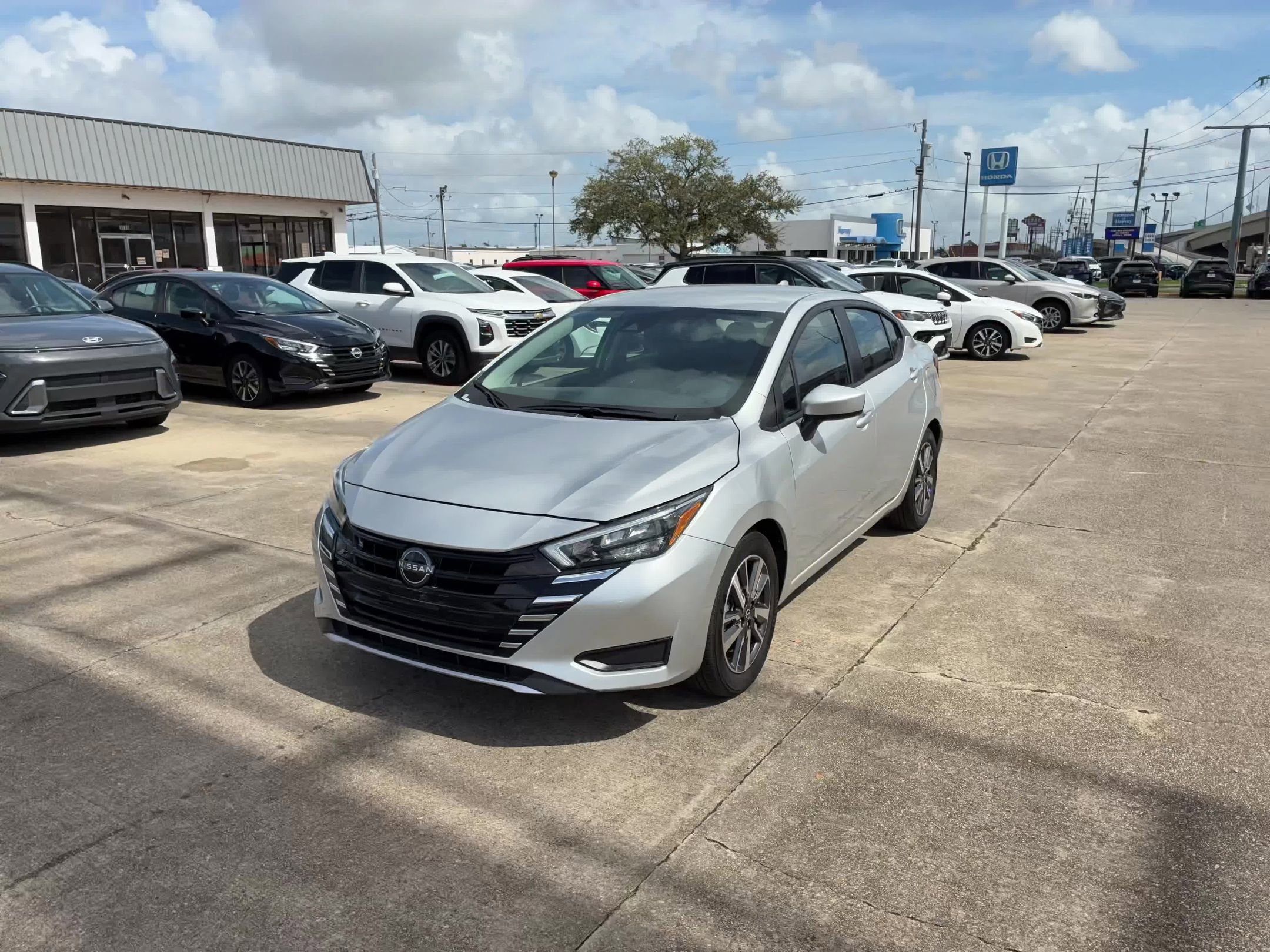 Thumbnail: 2025 Nissan Versa - 7