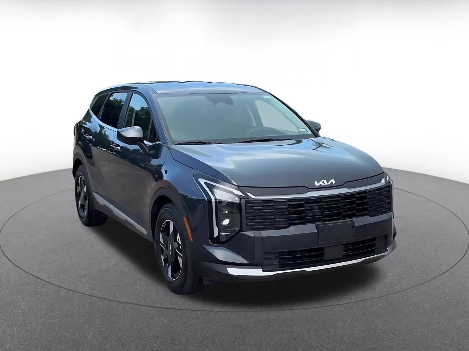 Thumbnail: 2026 Kia Sportage - 3