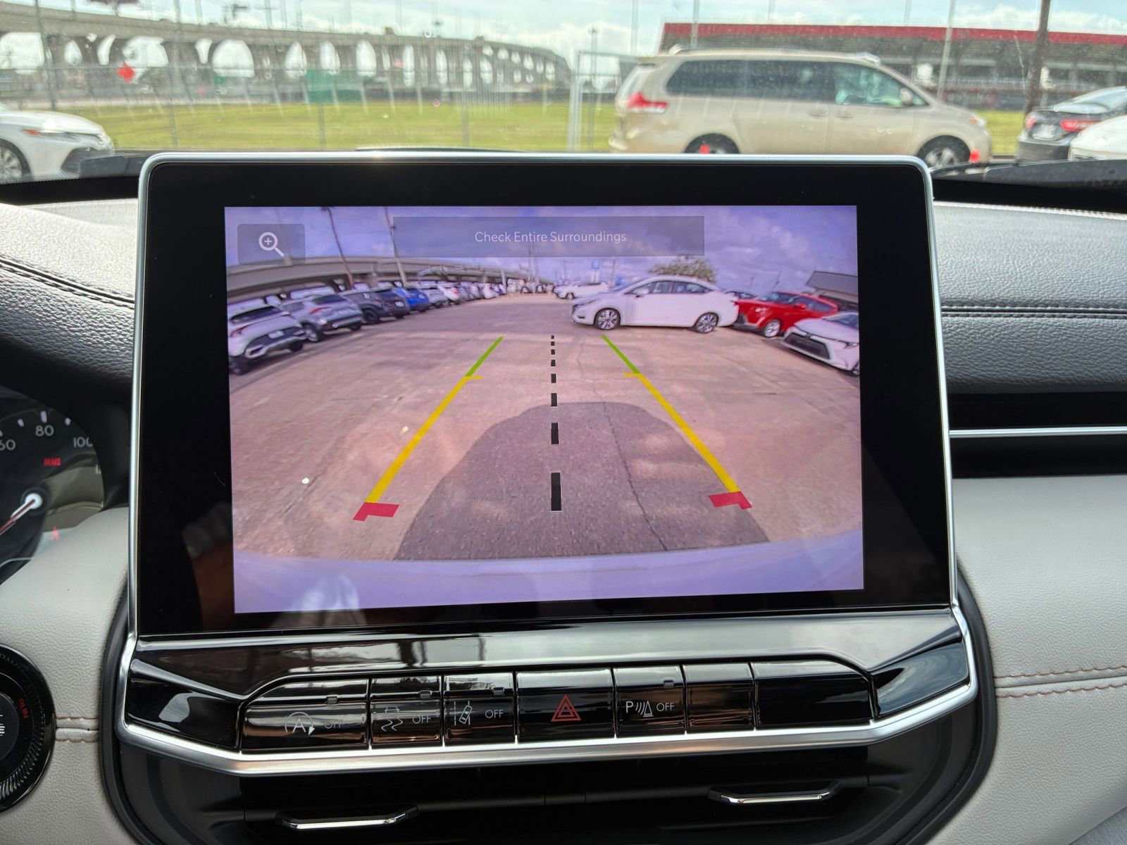 Thumbnail: 2025 Jeep Compass - 24