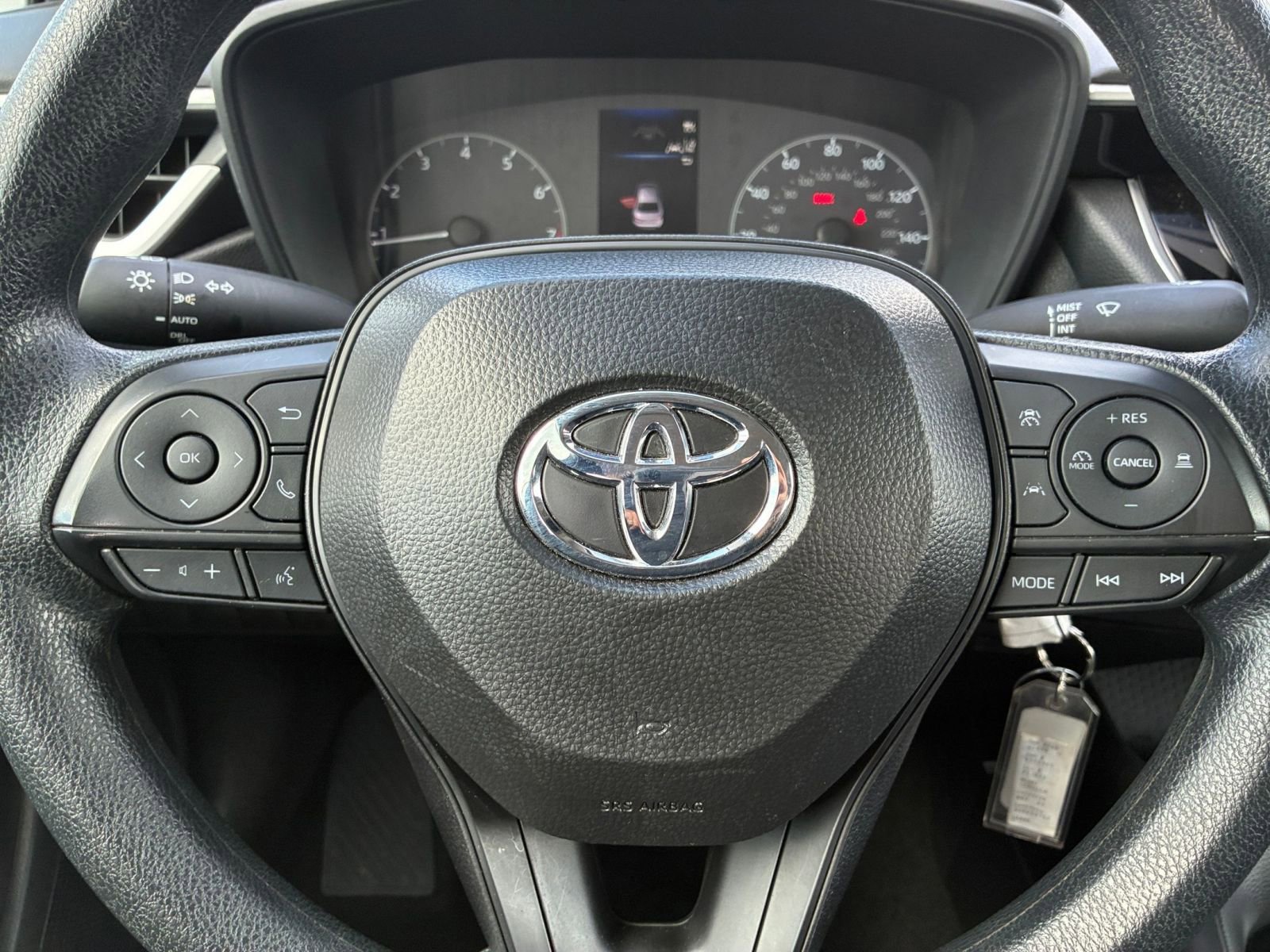 Thumbnail: 2025 Toyota Corolla - 25