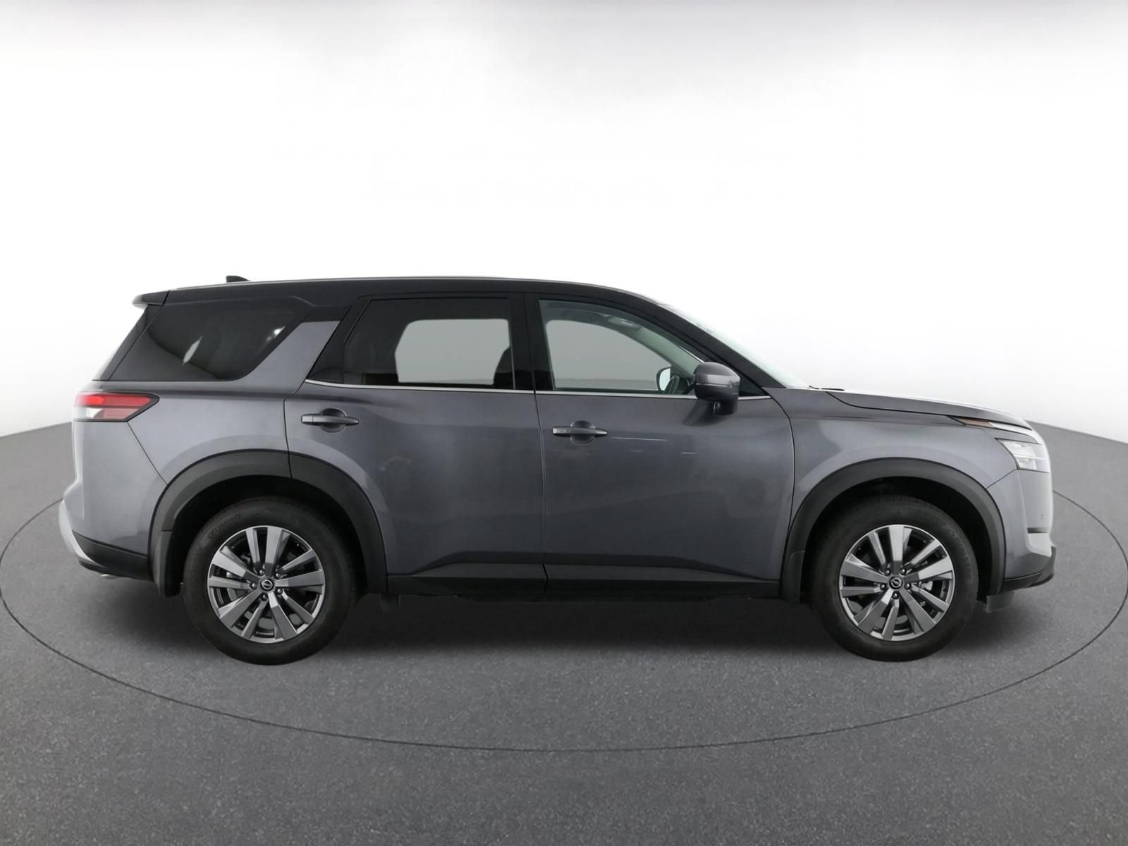Thumbnail: 2025 Nissan Pathfinder - 10