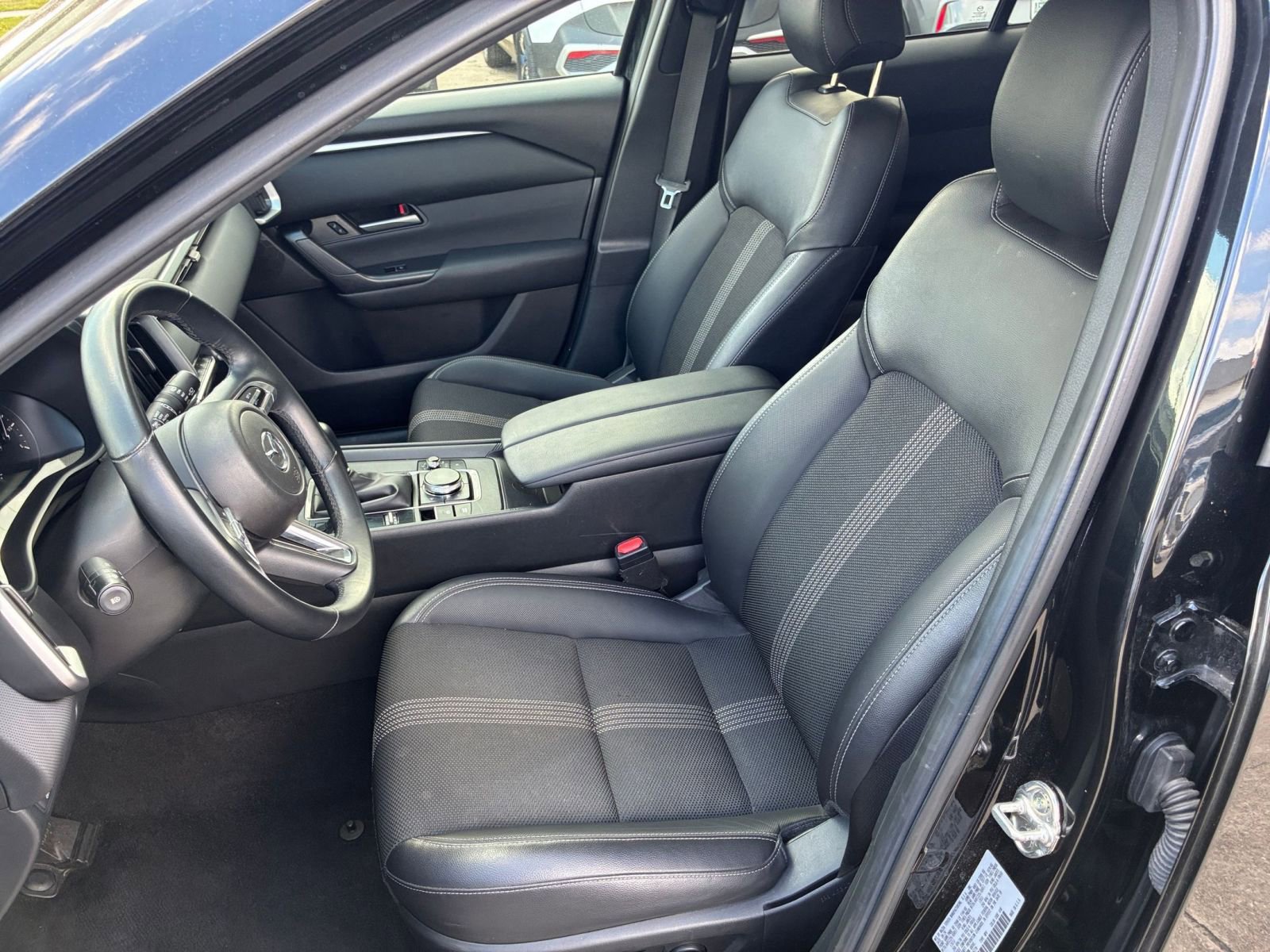 Thumbnail: 2025 Mazda CX-50 - 28