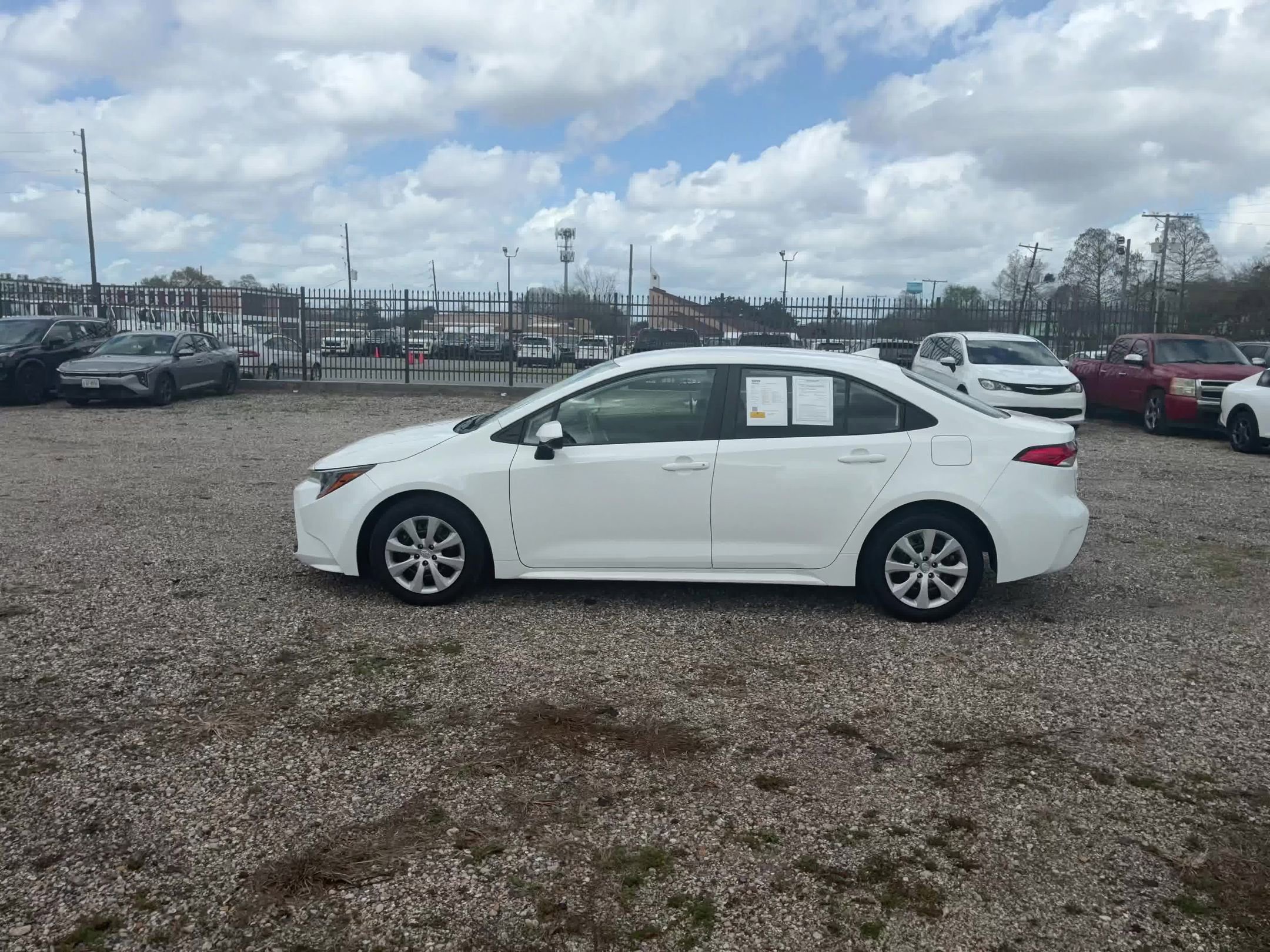 Thumbnail: 2025 Toyota Corolla - 10