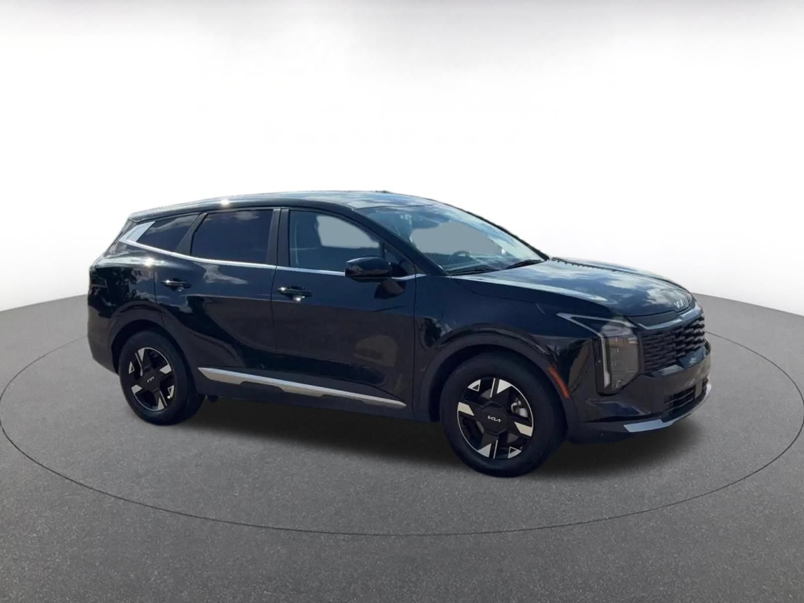 Thumbnail: 2026 Kia Sportage - 2