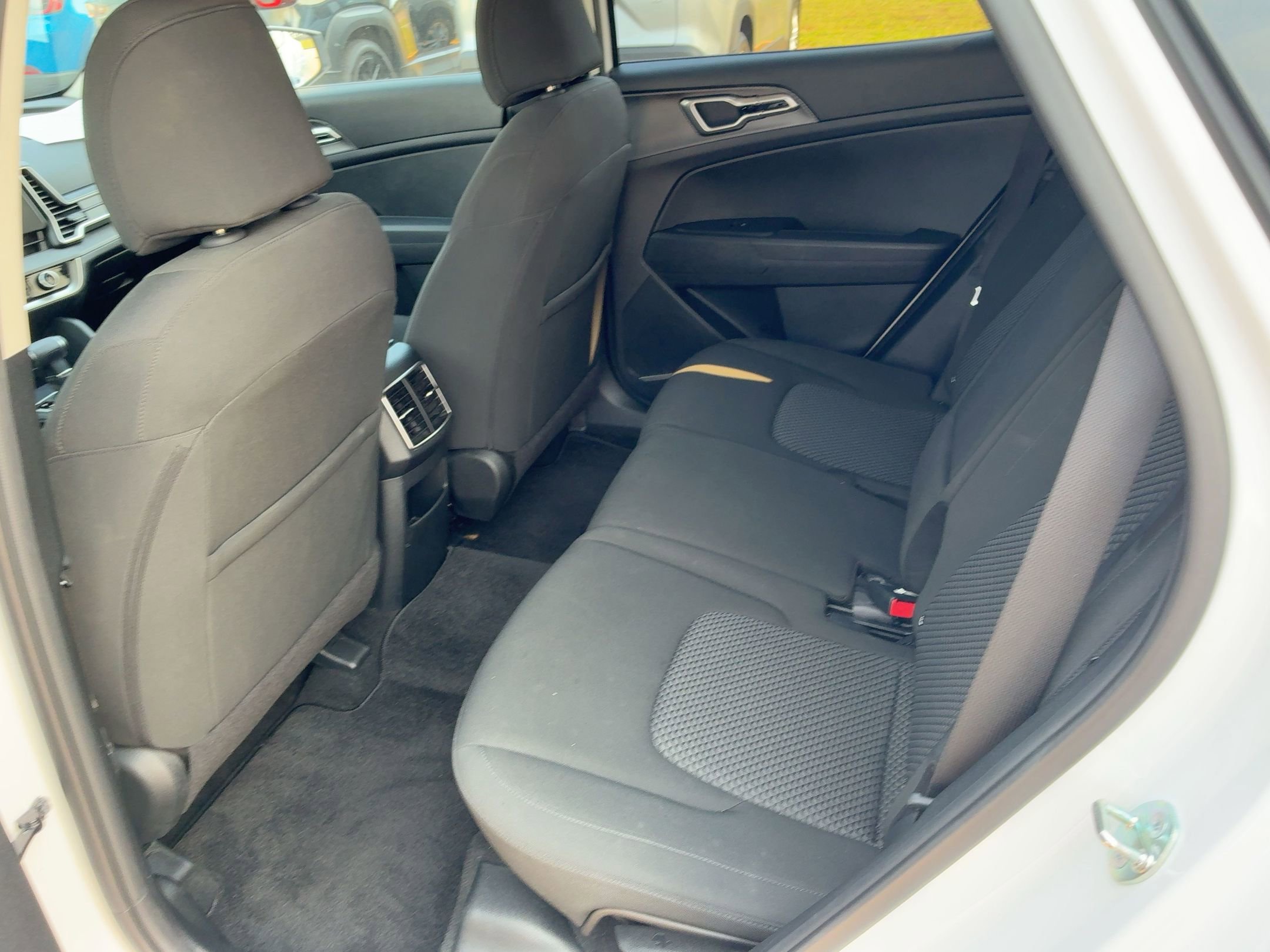 Thumbnail: 2025 Kia Sportage - 2