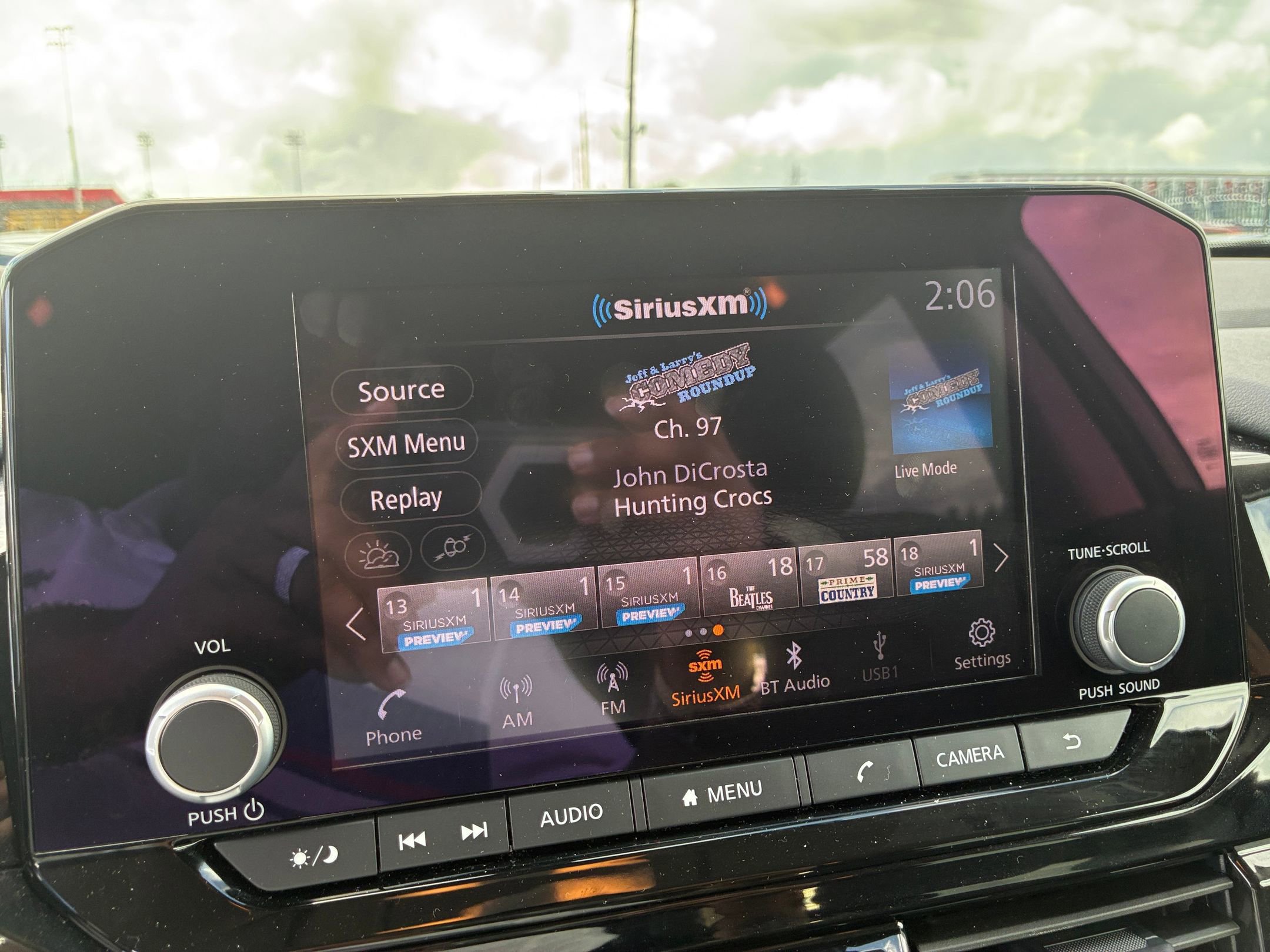 Thumbnail: 2025 Nissan Pathfinder - 16