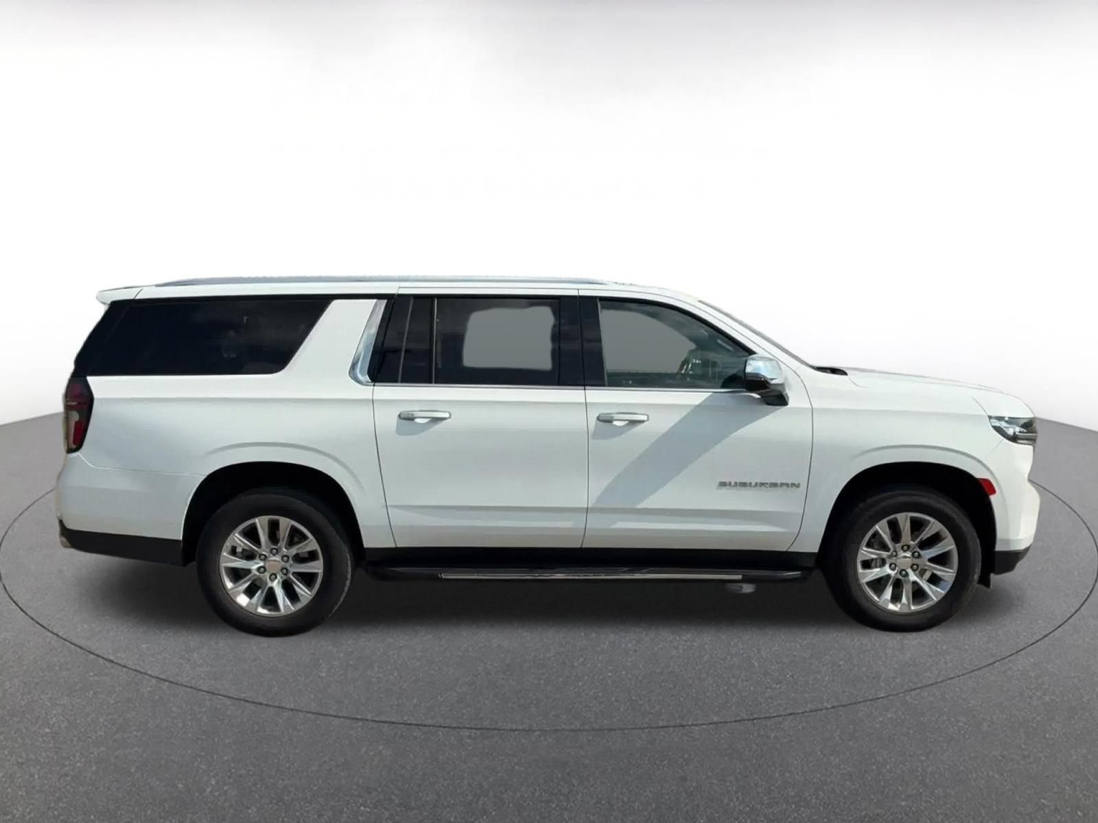 Thumbnail: 2023 Chevrolet Suburban - 13