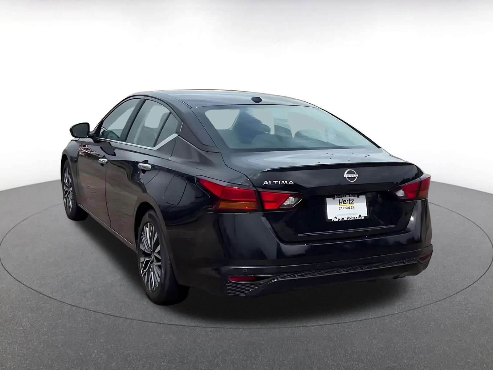 Thumbnail: 2025 Nissan Altima - 11