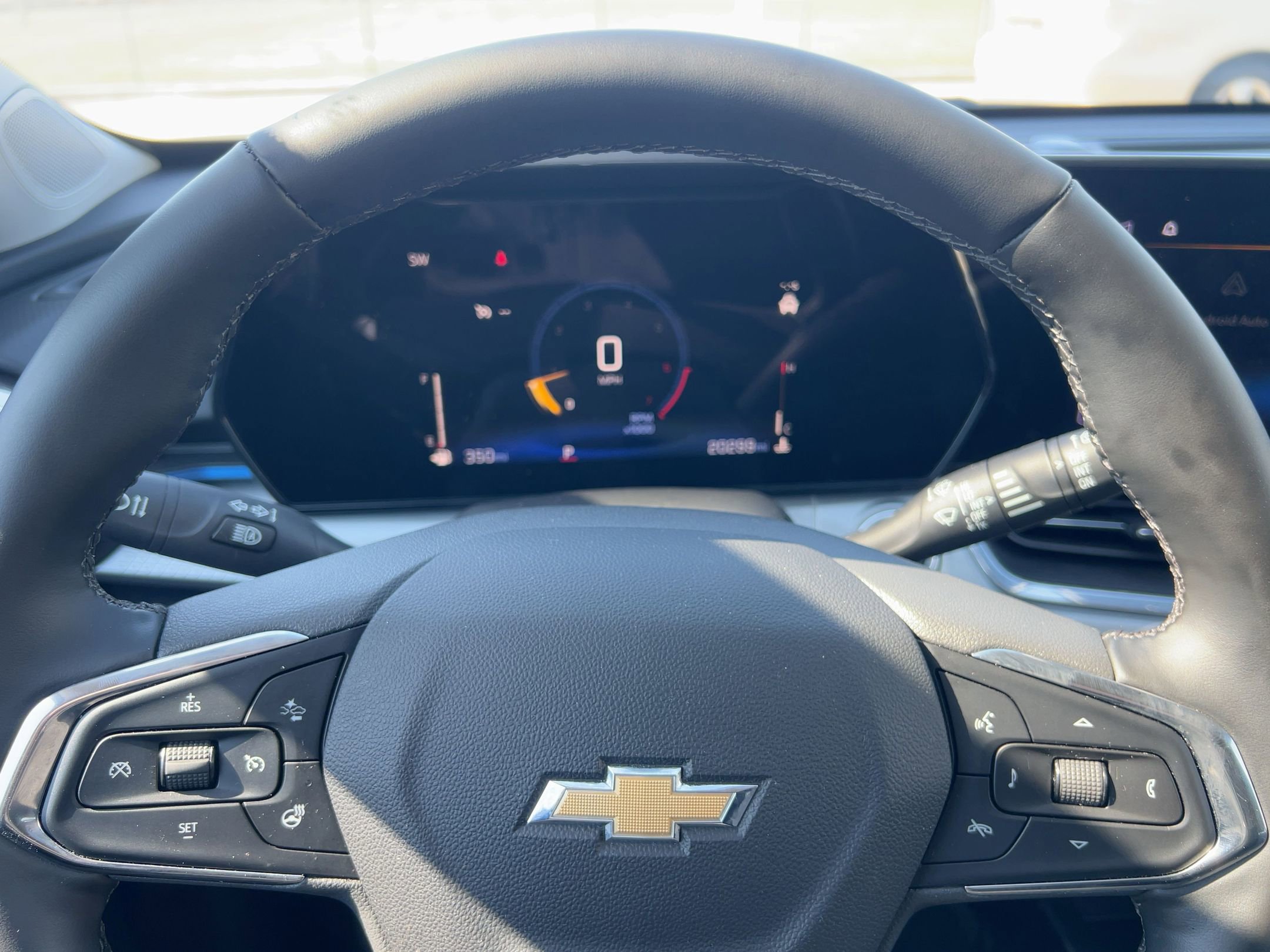 Thumbnail: 2025 Chevrolet Trax - 6