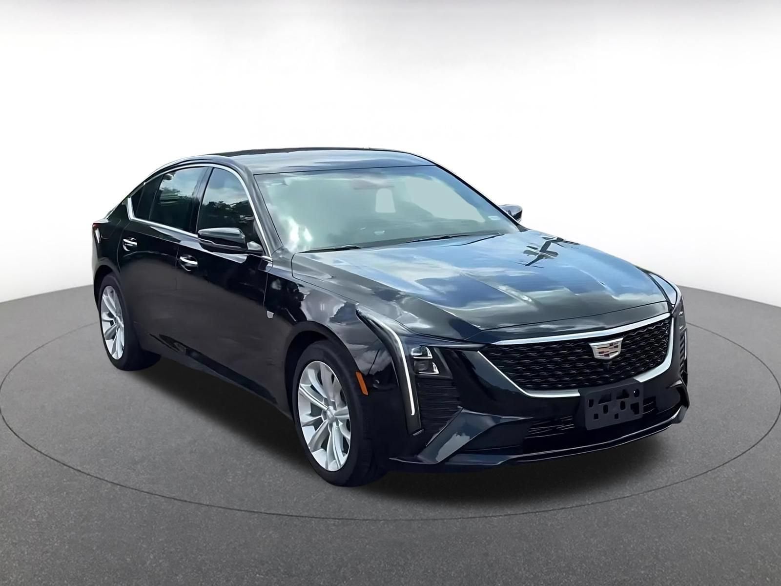 Thumbnail: 2026 Cadillac CT5 - 3