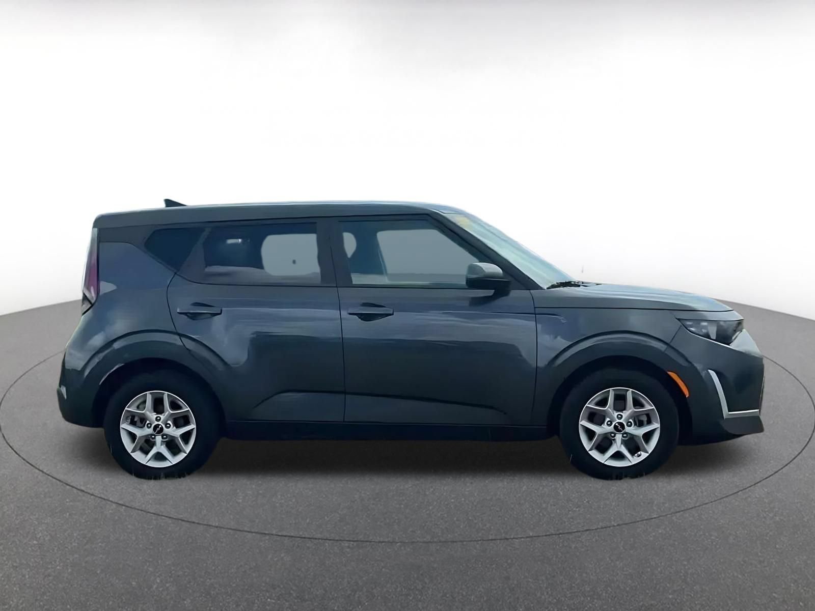 Thumbnail: 2025 Kia Soul - 16