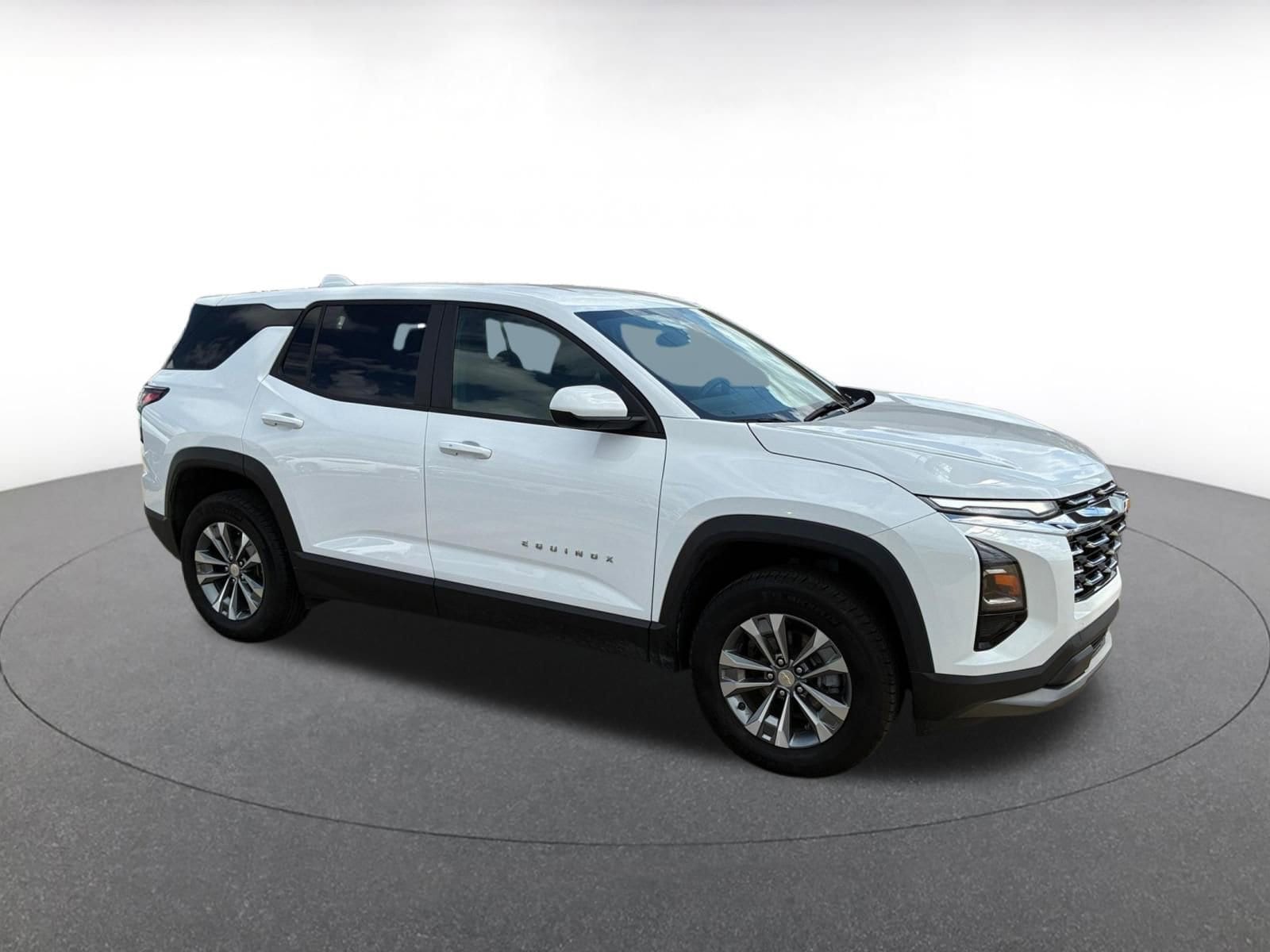 Thumbnail: 2025 Chevrolet Equinox - 1