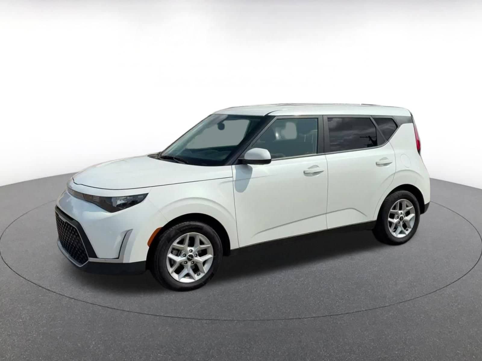 Thumbnail: 2025 Kia Soul - 8