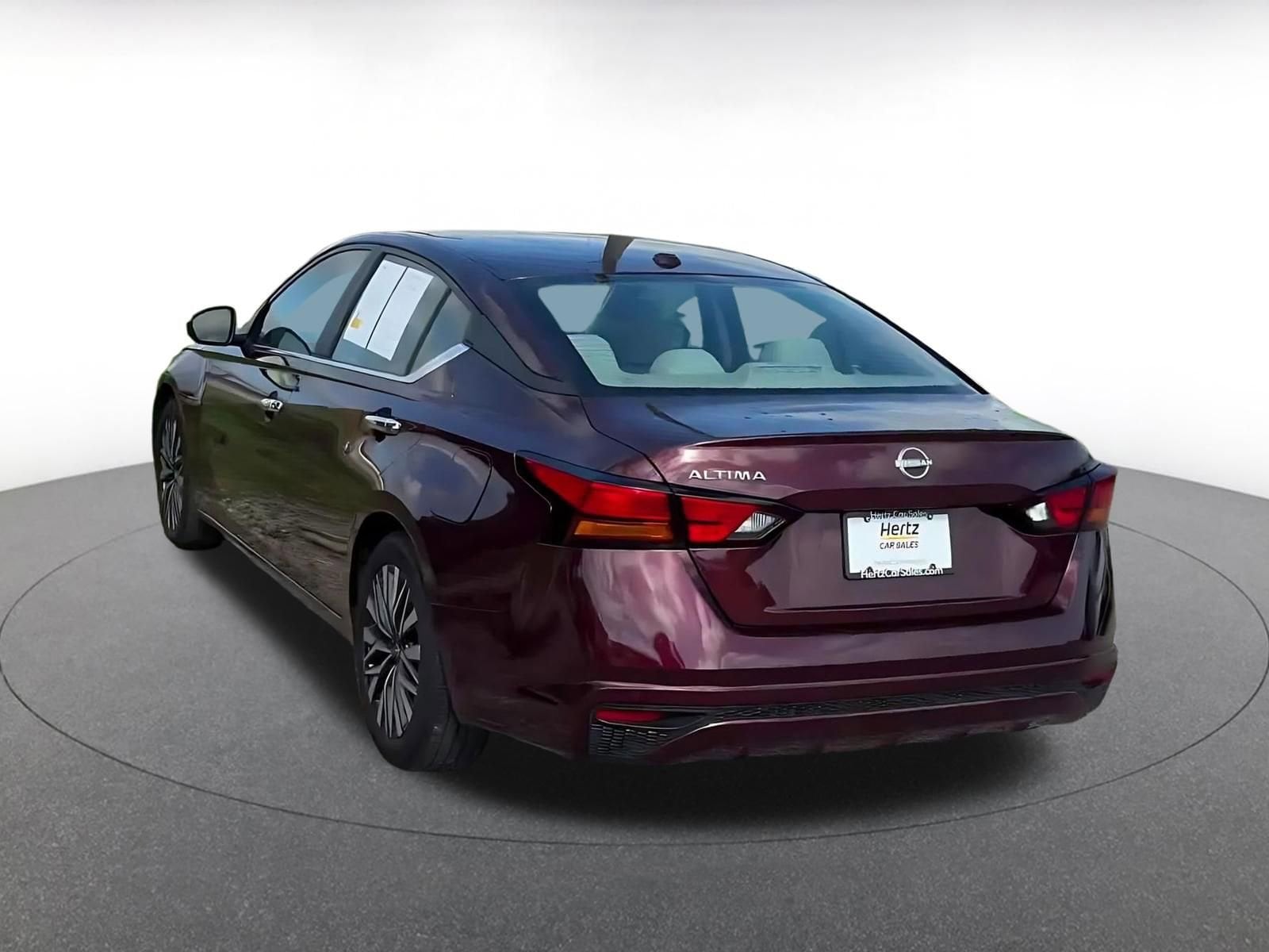 Thumbnail: 2025 Nissan Altima - 11