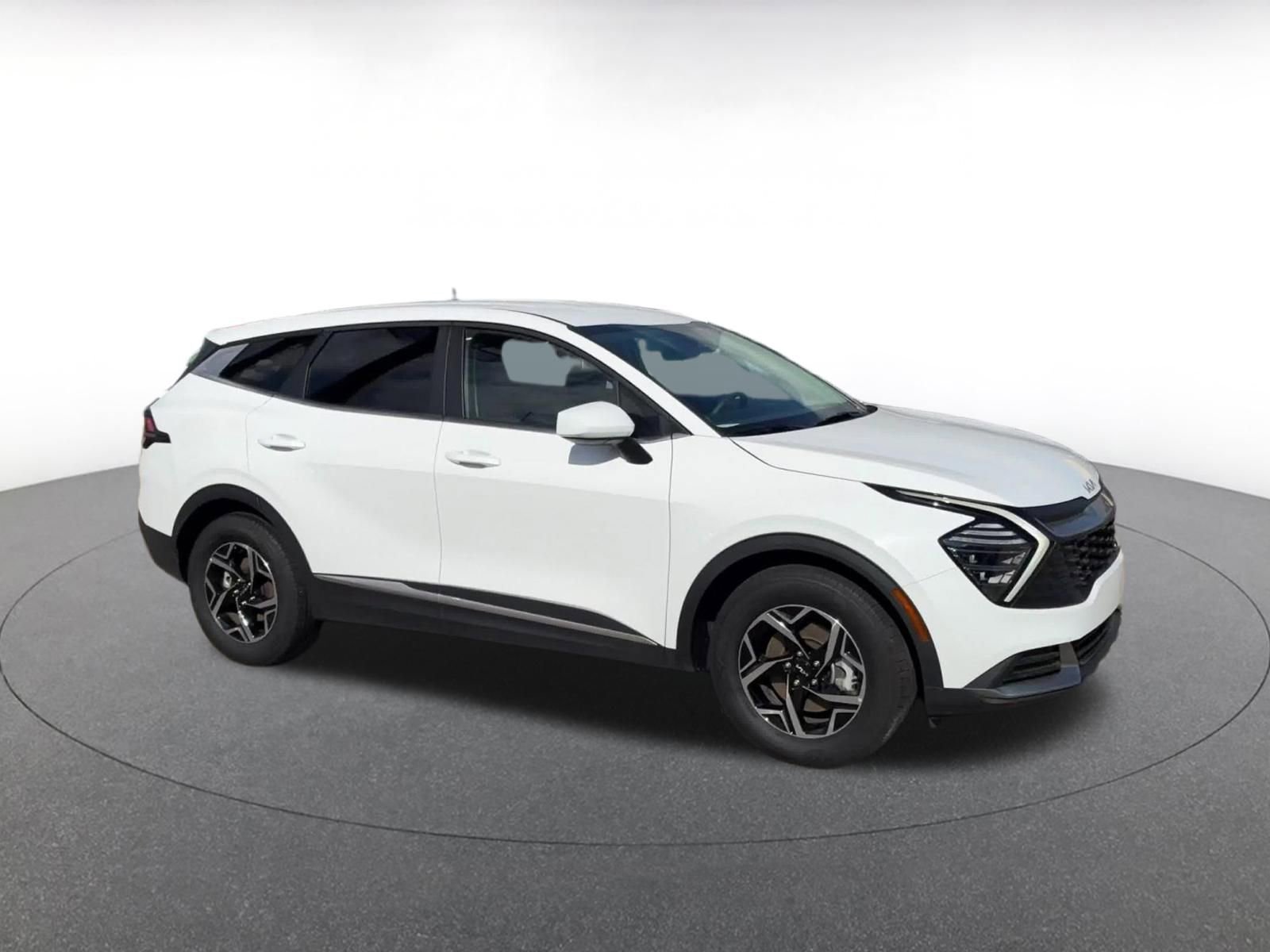 Thumbnail: 2025 Kia Sportage - 2