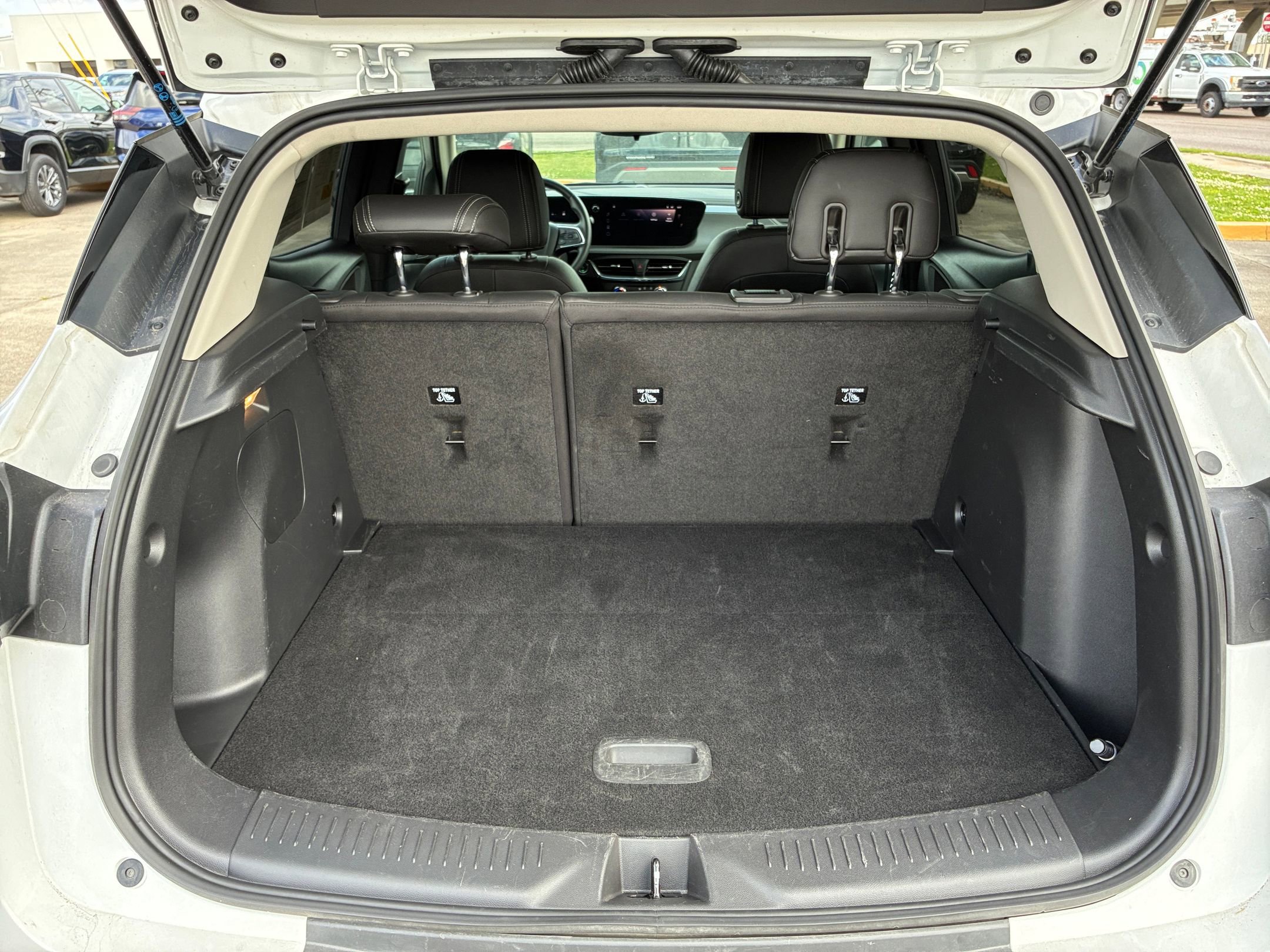 Thumbnail: 2025 Buick Encore GX - 24