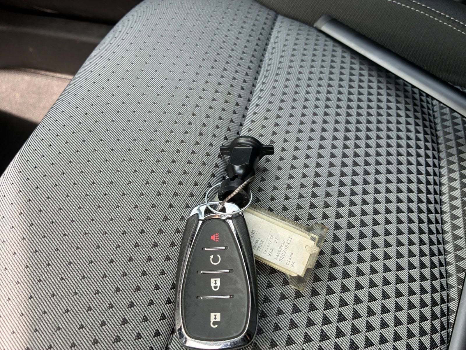 Thumbnail: 2025 Chevrolet Trax - 28