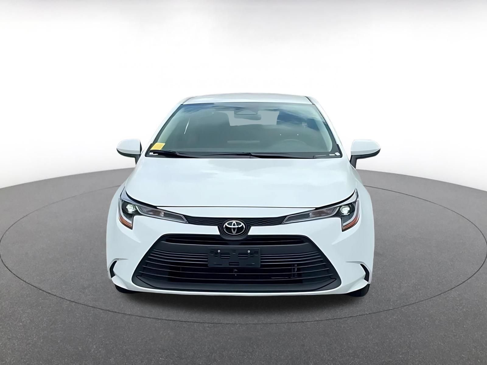 Thumbnail: 2025 Toyota Corolla - 4